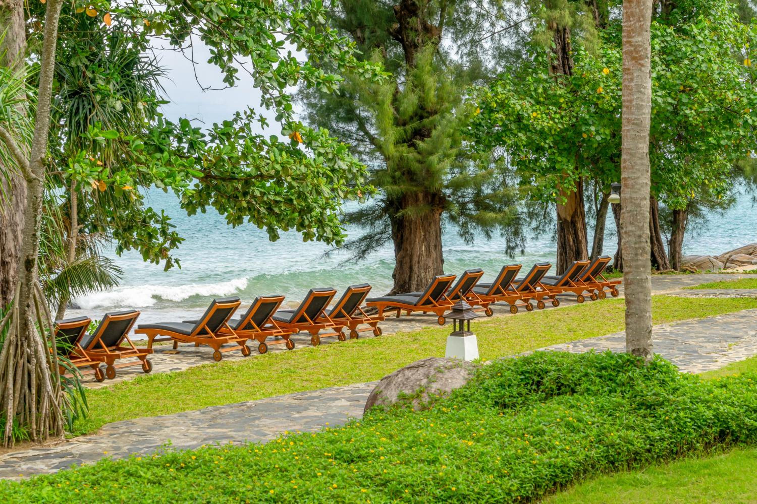 SENTIDO Khao Lak
