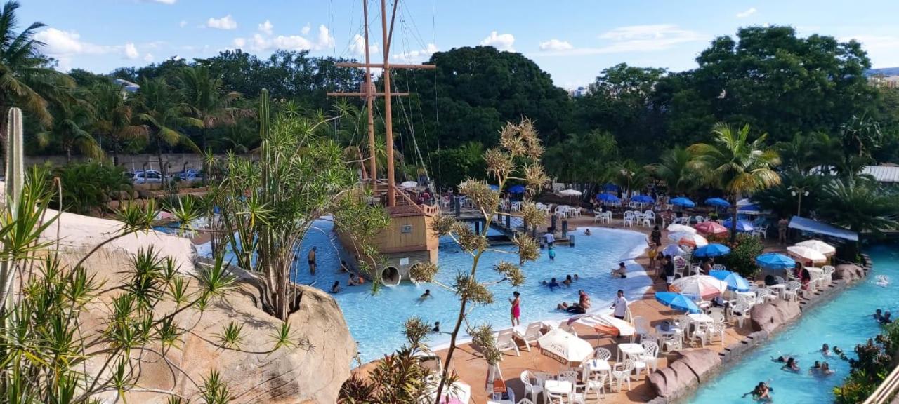 COM CAFE E SUITE SPAZZIO DIROMA E ACESSO GRATUITO no ACQUA PARK DIROMA