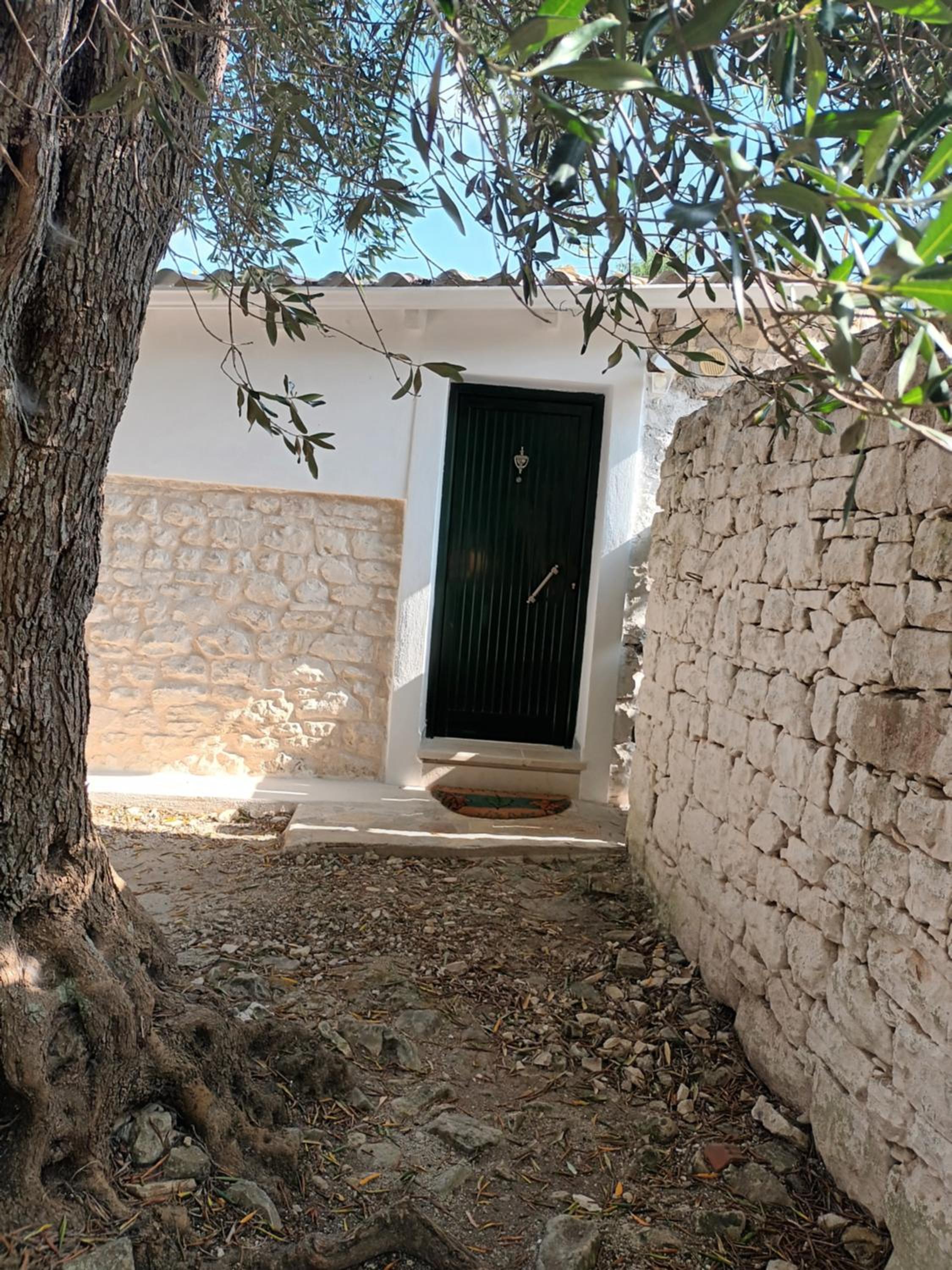 Aphrodite's hidden gem on Paxos island