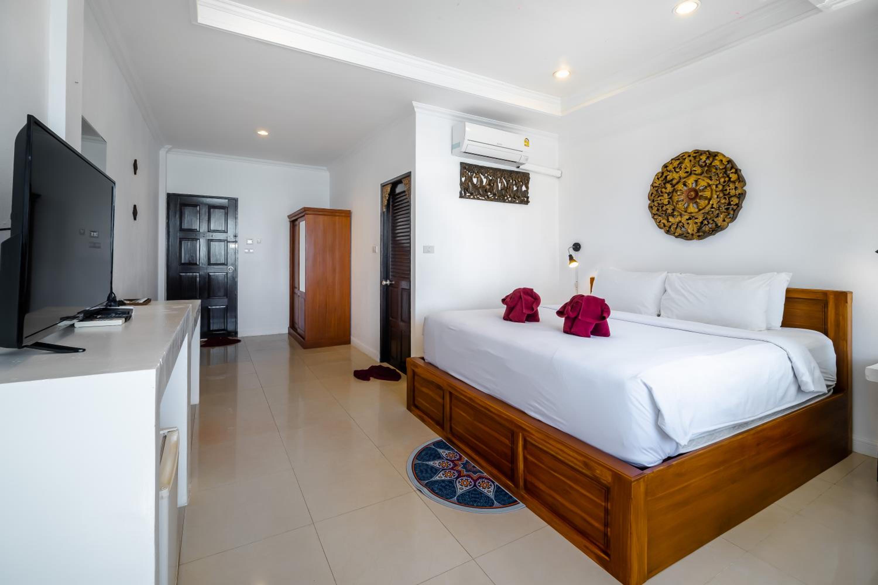 Crystal Bay Beach Resort 48