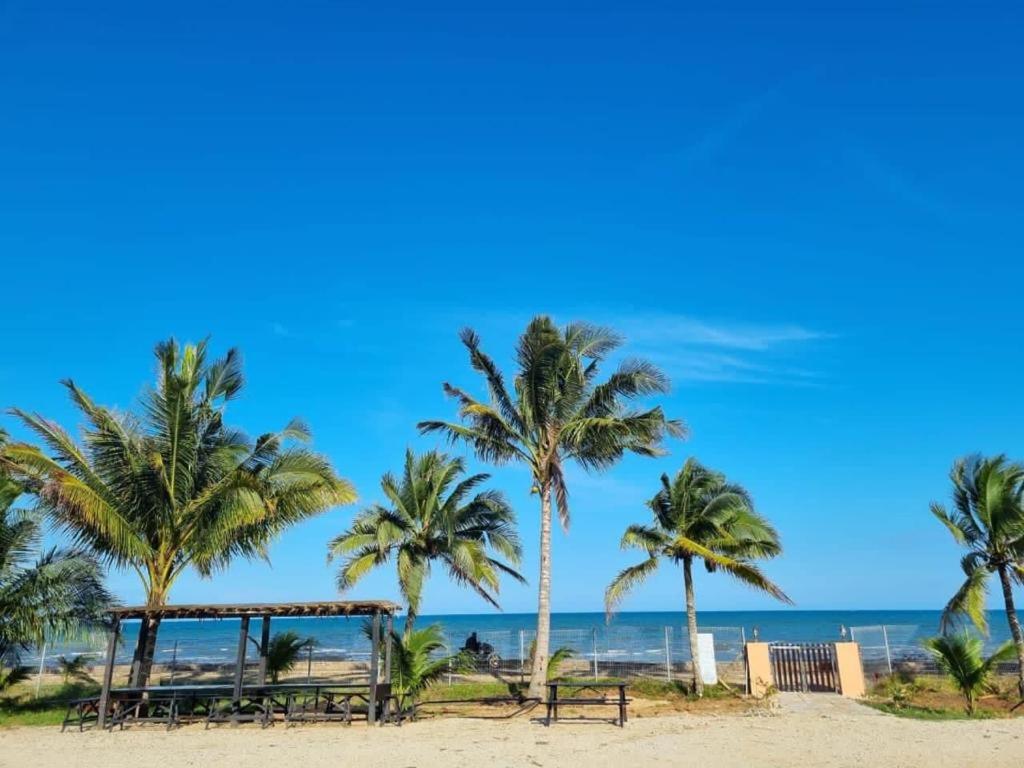 Blackstone Beach Resort photo 3