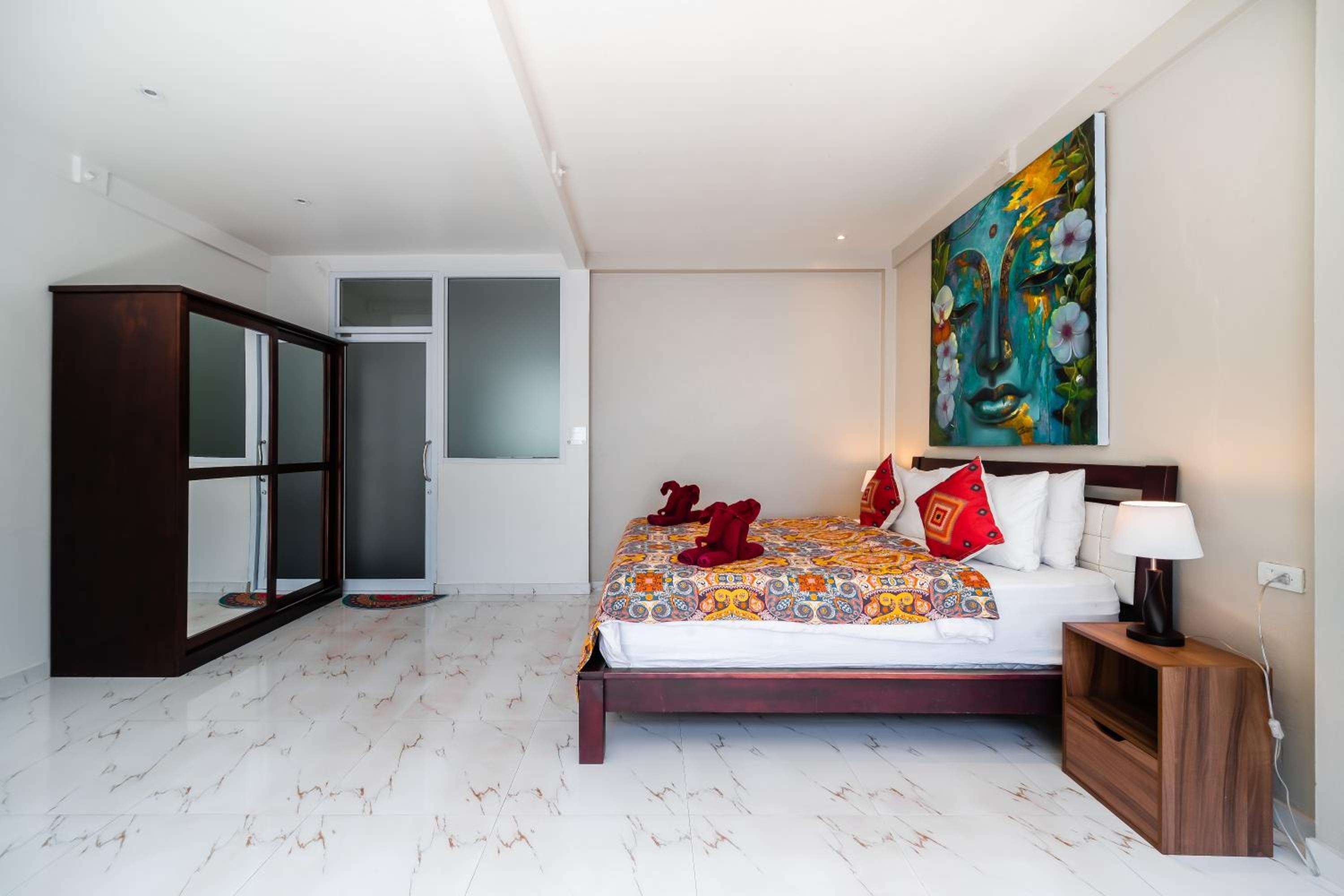 Crystal Bay Beach Resort 90