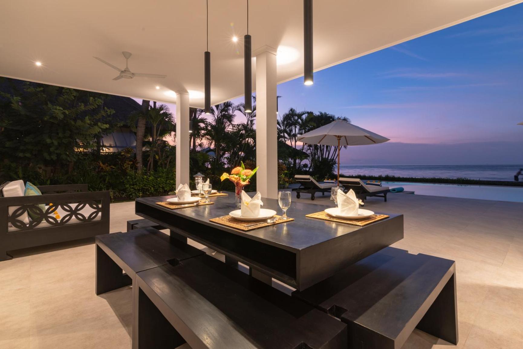 Villa Akasa Segara - The Ocean Feels Like Home view 4