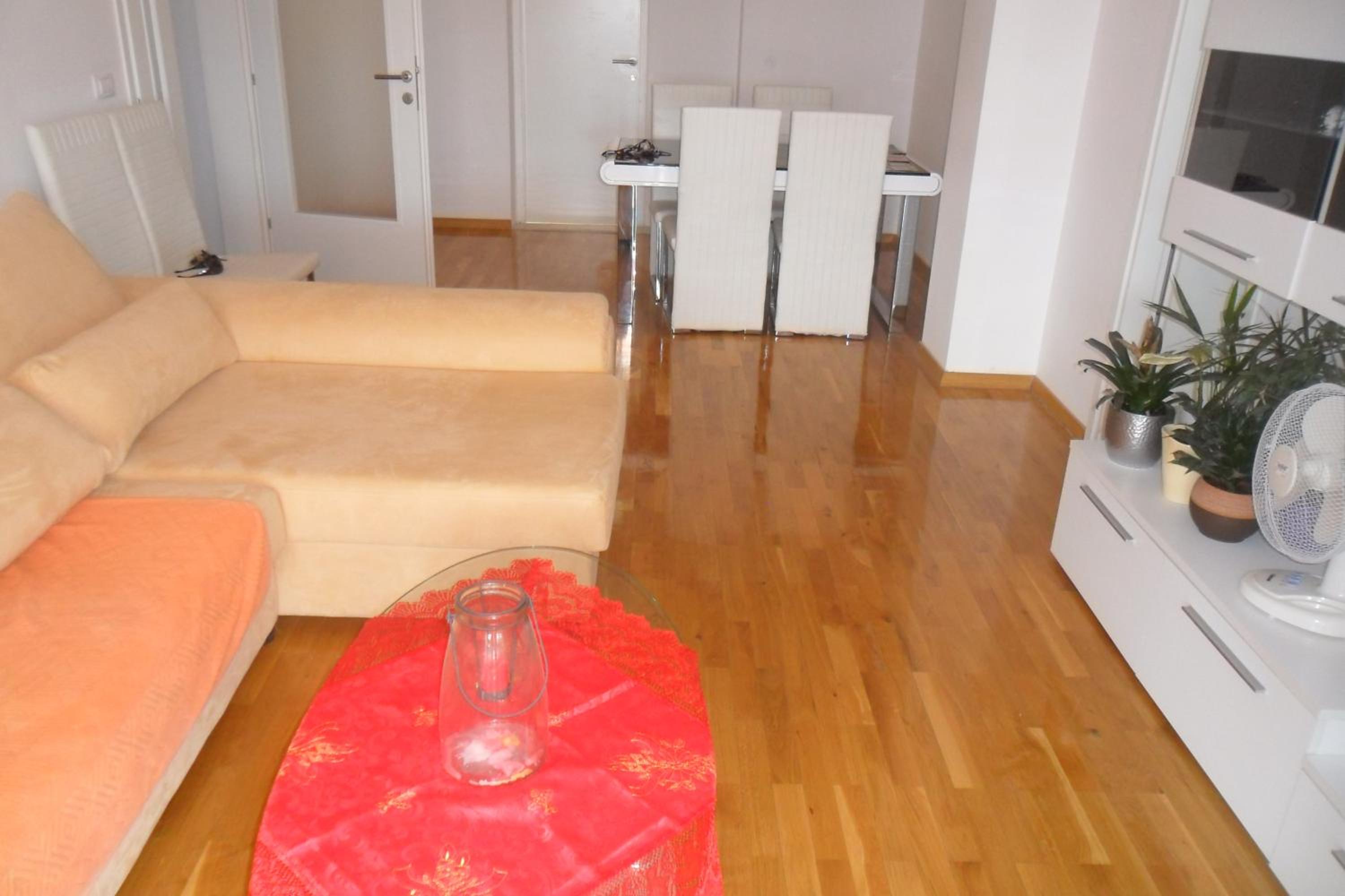 Apartment ANELA with large common tarrace and beautiful sea view