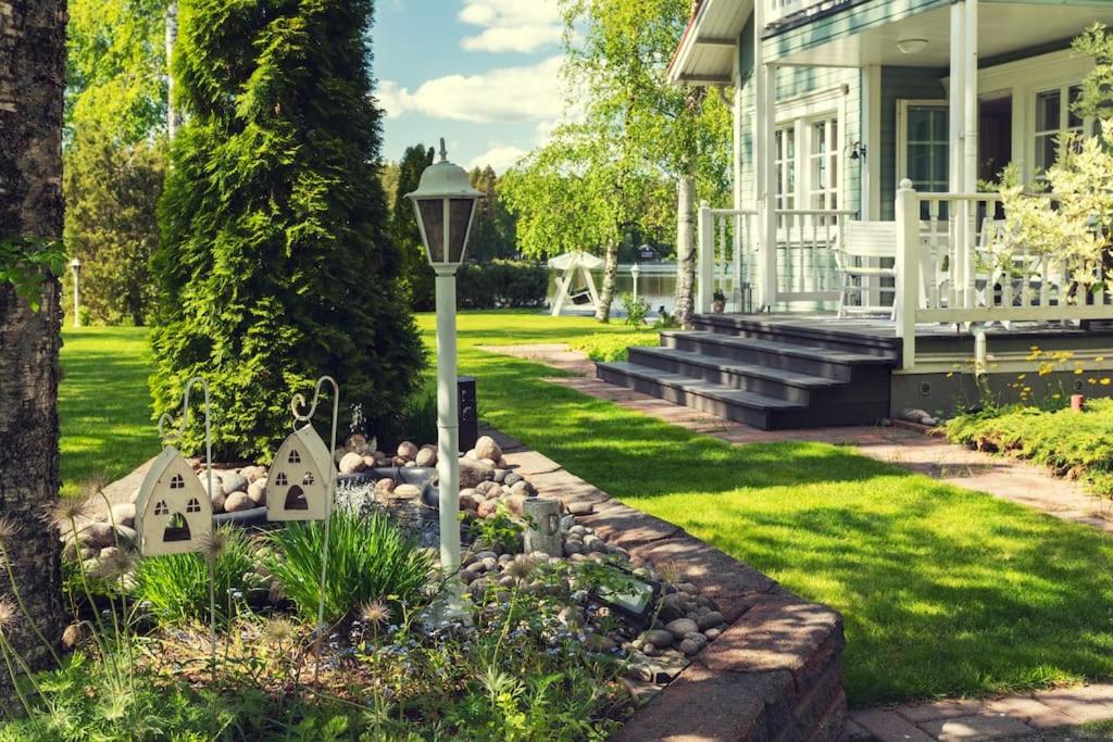 Villa Kesätie - Lakeside Paradise