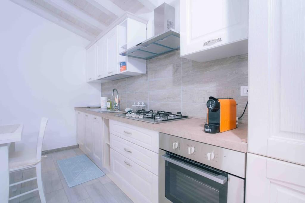 Seaside Villa 2BR-1BA. 7 min walk to the beach view 5