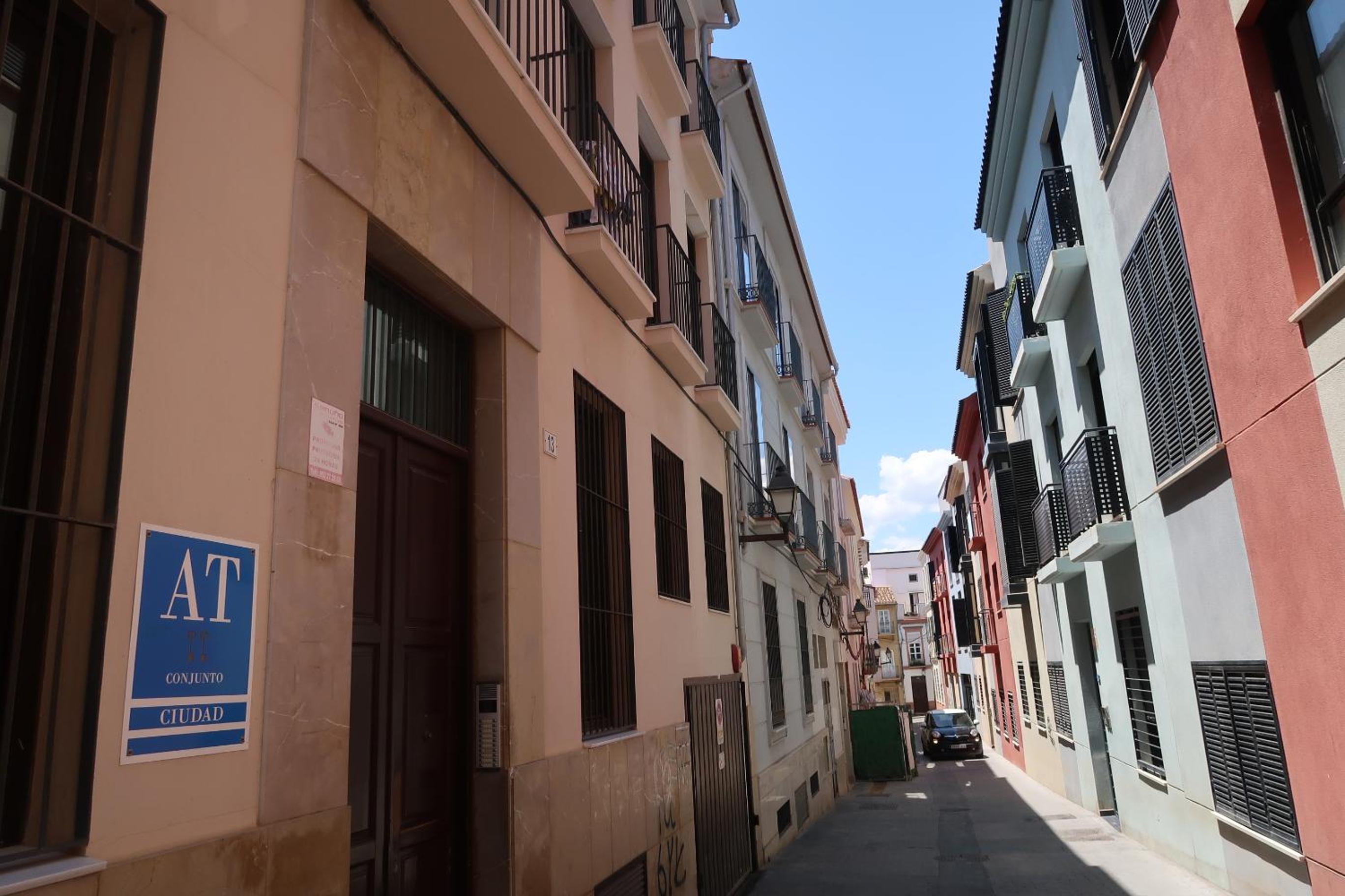 J & E Málaga Center Apartamentos