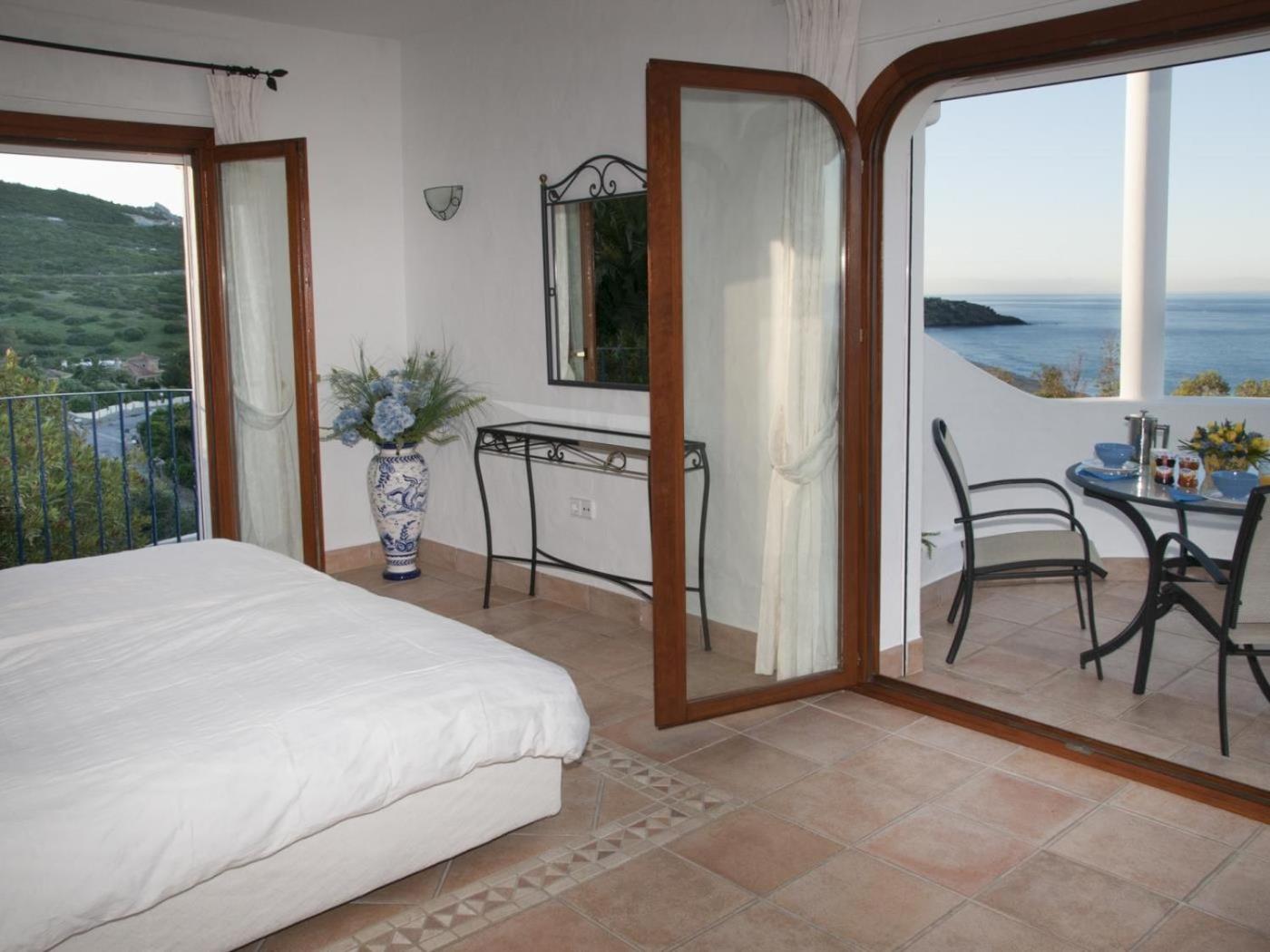 Villa MIRAMAR