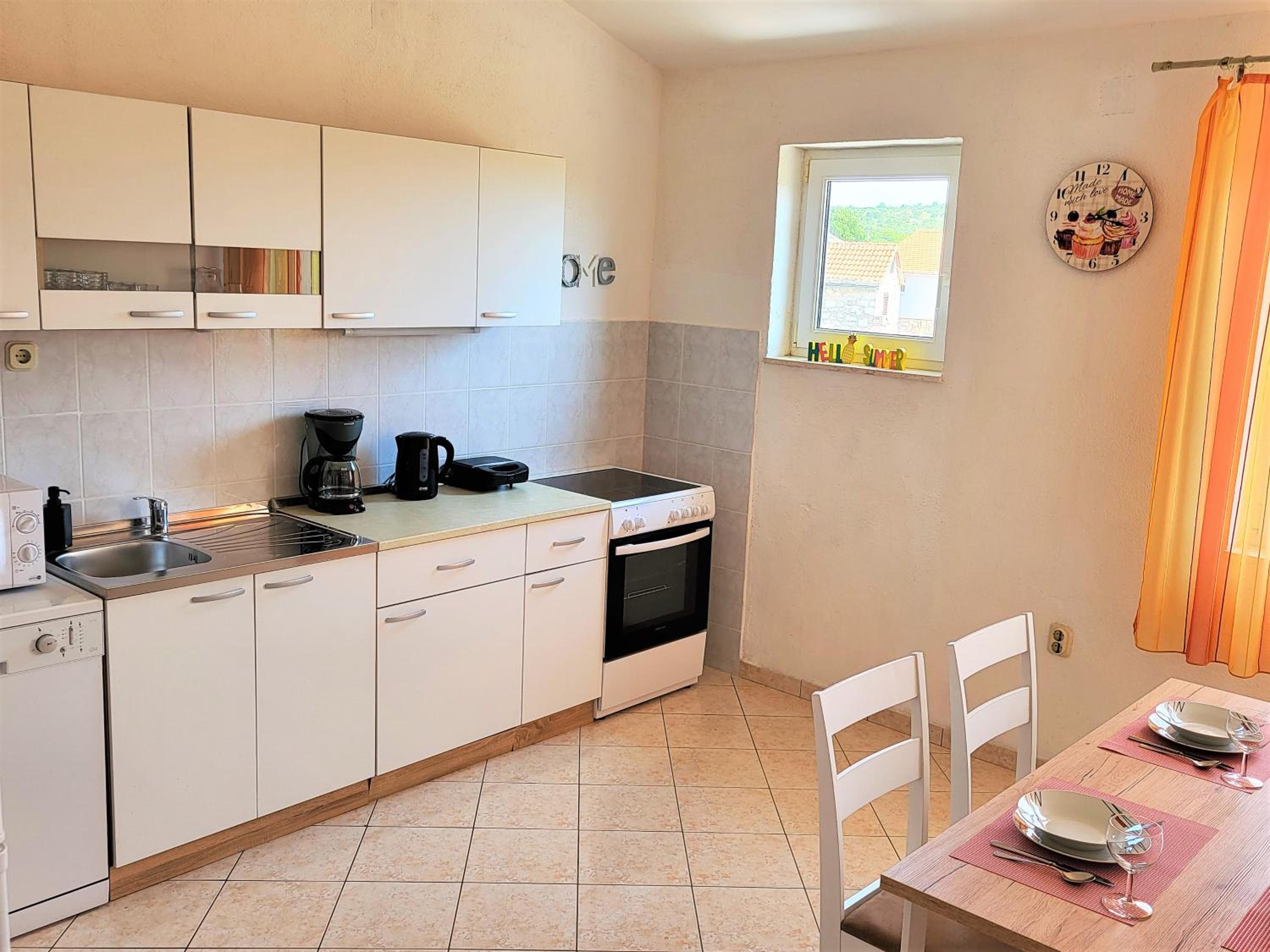 Primošten Apartman Dino view 4