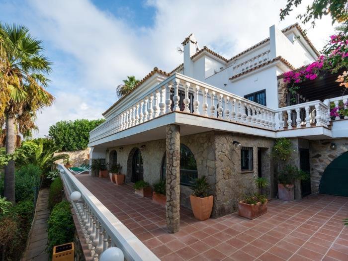 REf 11 VILLA ER DJEBEL view 3