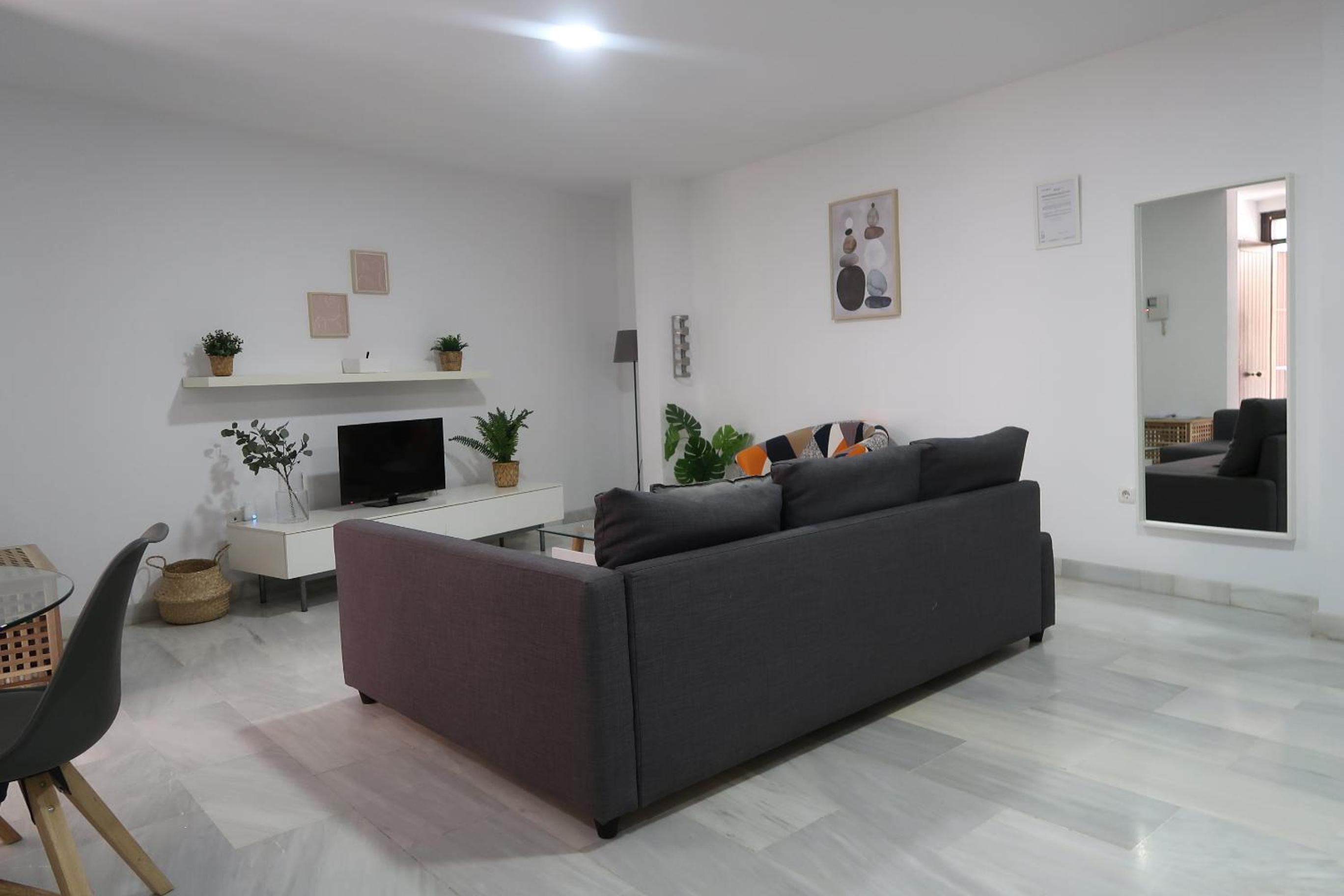 J & E Málaga Center Apartamentos
