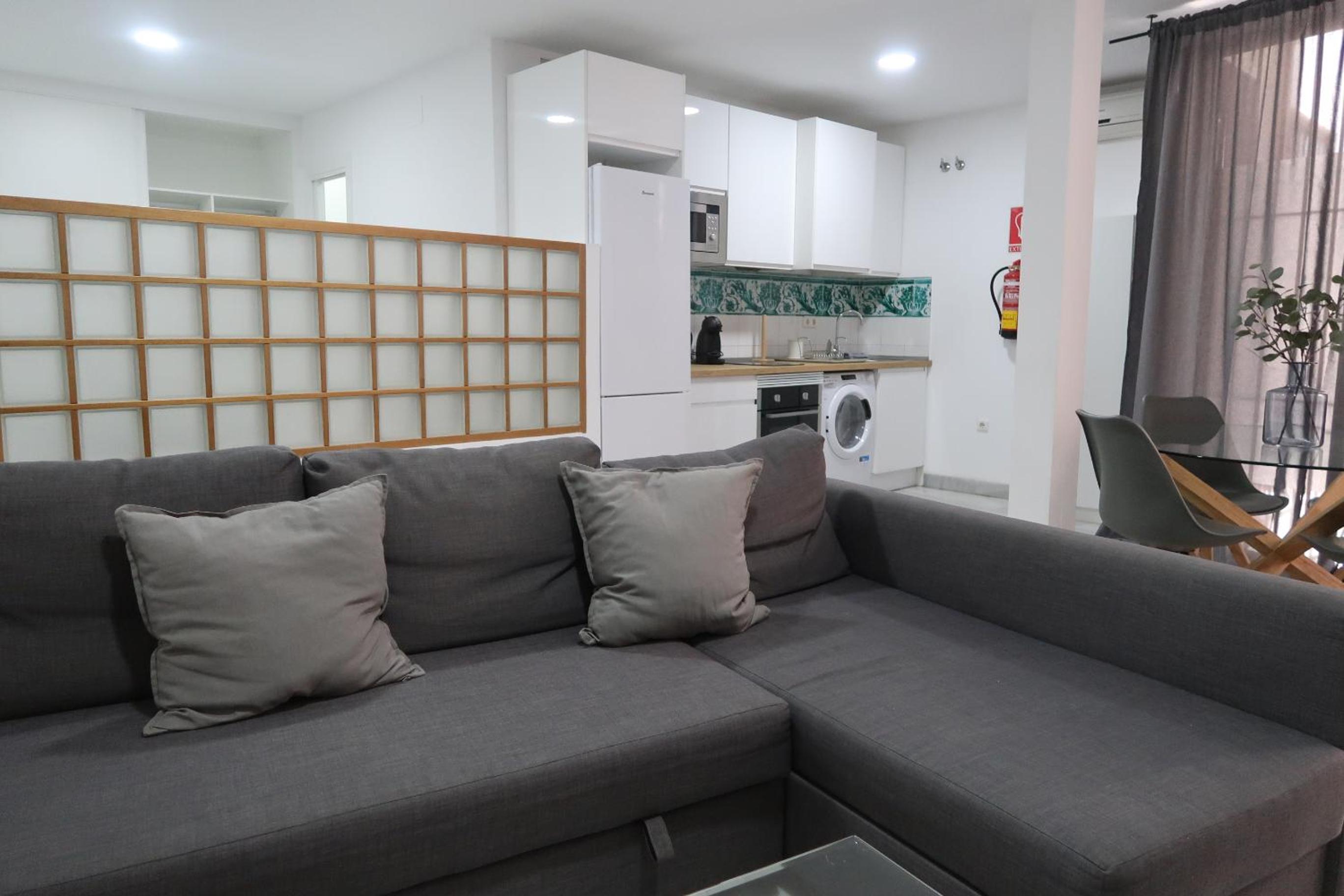 J & E Málaga Center Apartamentos