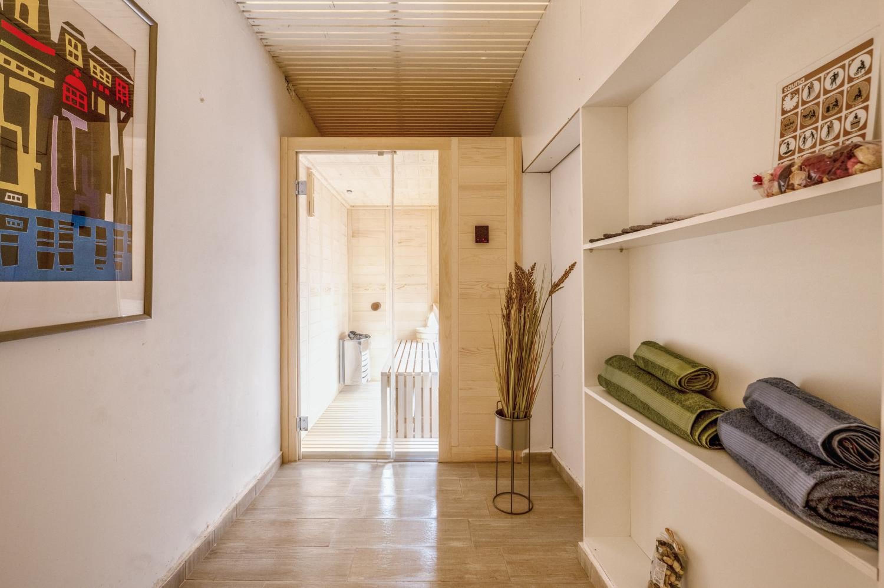 Adelos III Bloom Villa 5BR 360m - Sauna - Rooftop