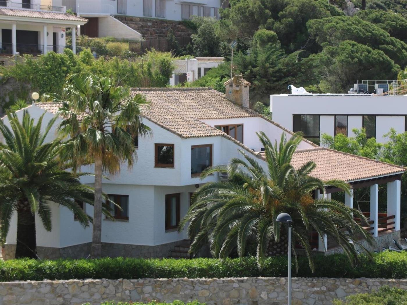 REf 3 VILLA ISBILIA view 5