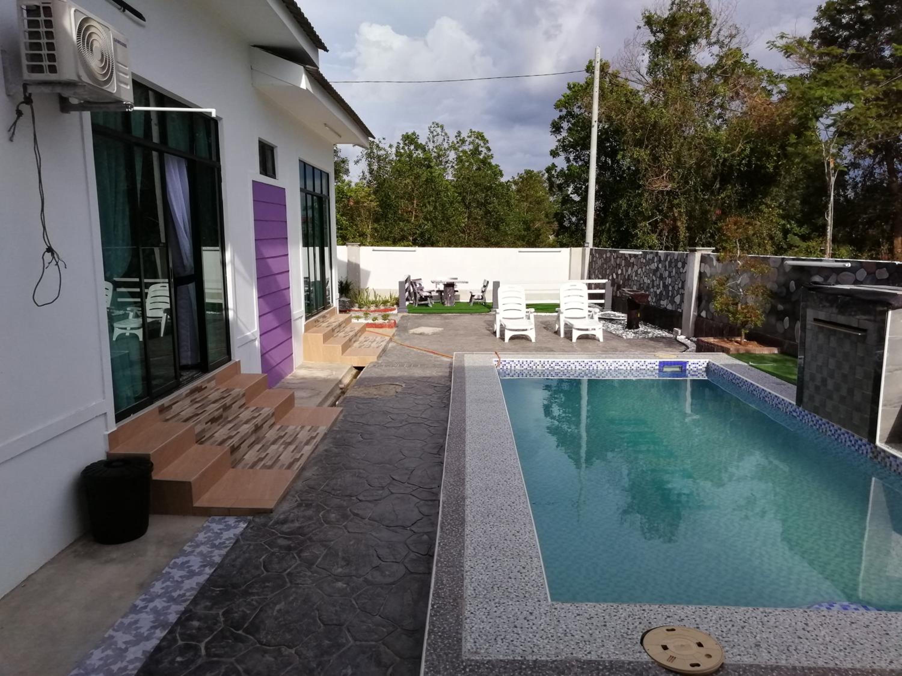 D'NKP Homestay Tanah Merah photo 4
