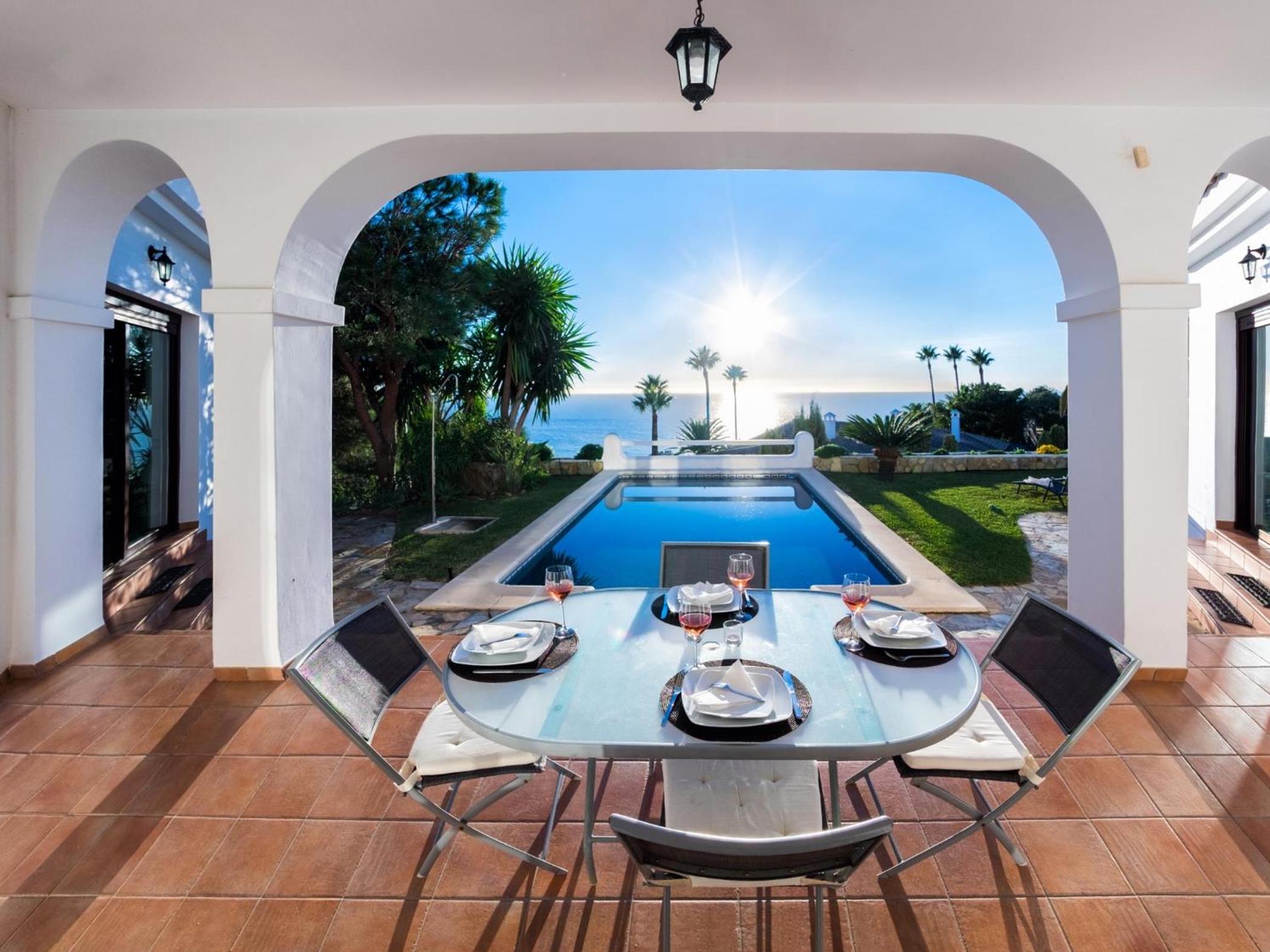 REf 4 CASA BLANCA view 2