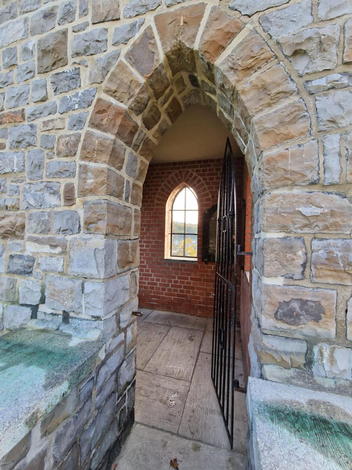ALTES ZOLLHAUS der Burg Hachen