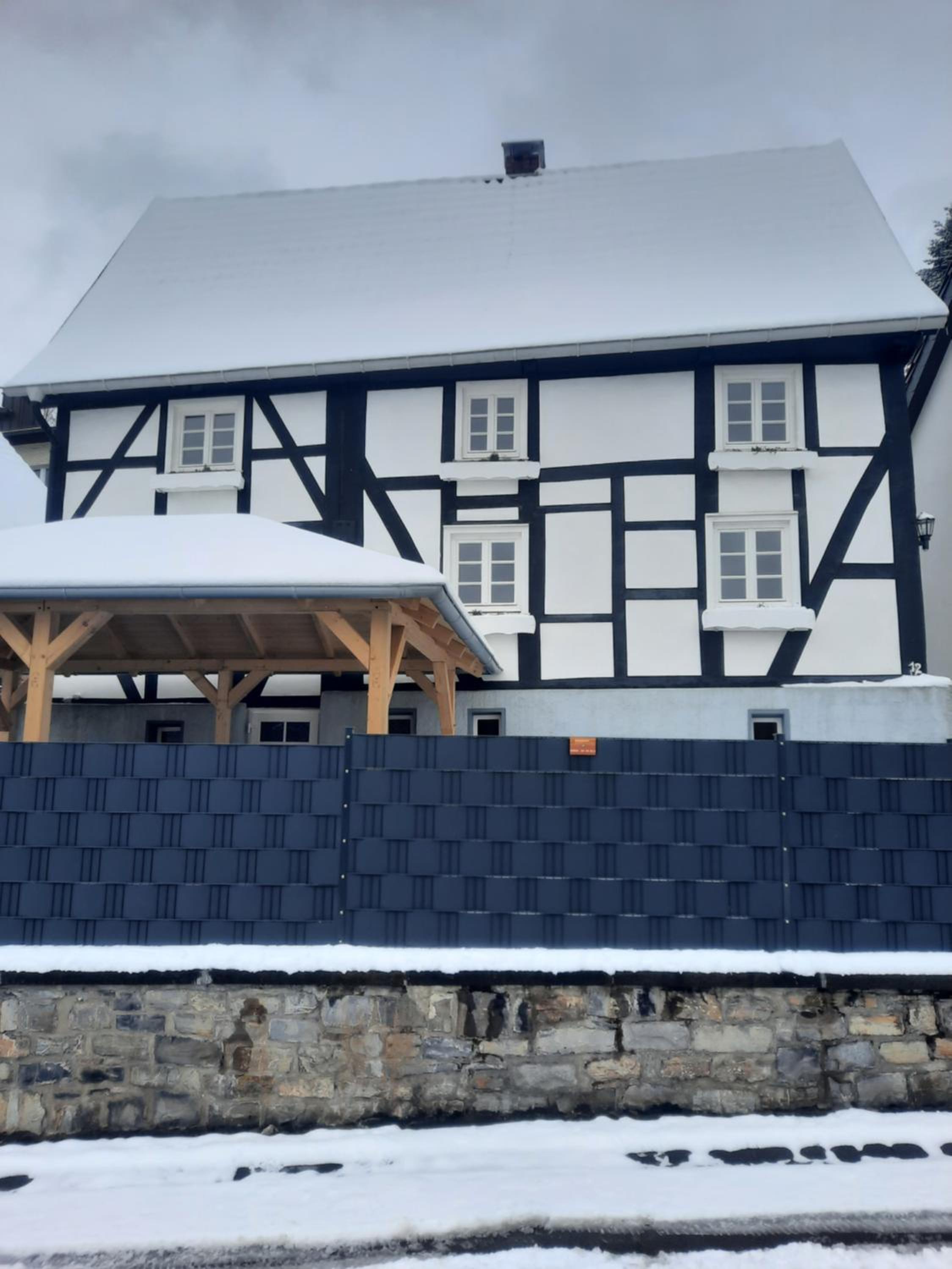 ALTES ZOLLHAUS der Burg Hachen