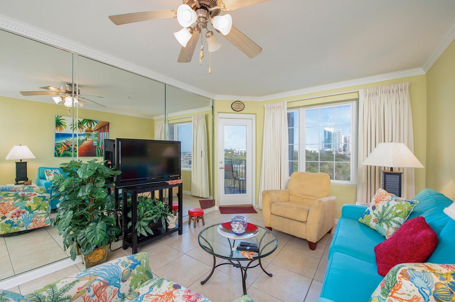 Grand Caribbean 215 view 3