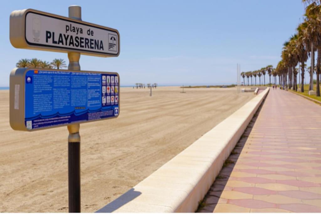 Entremares, estudio a 150 metros playa view 2