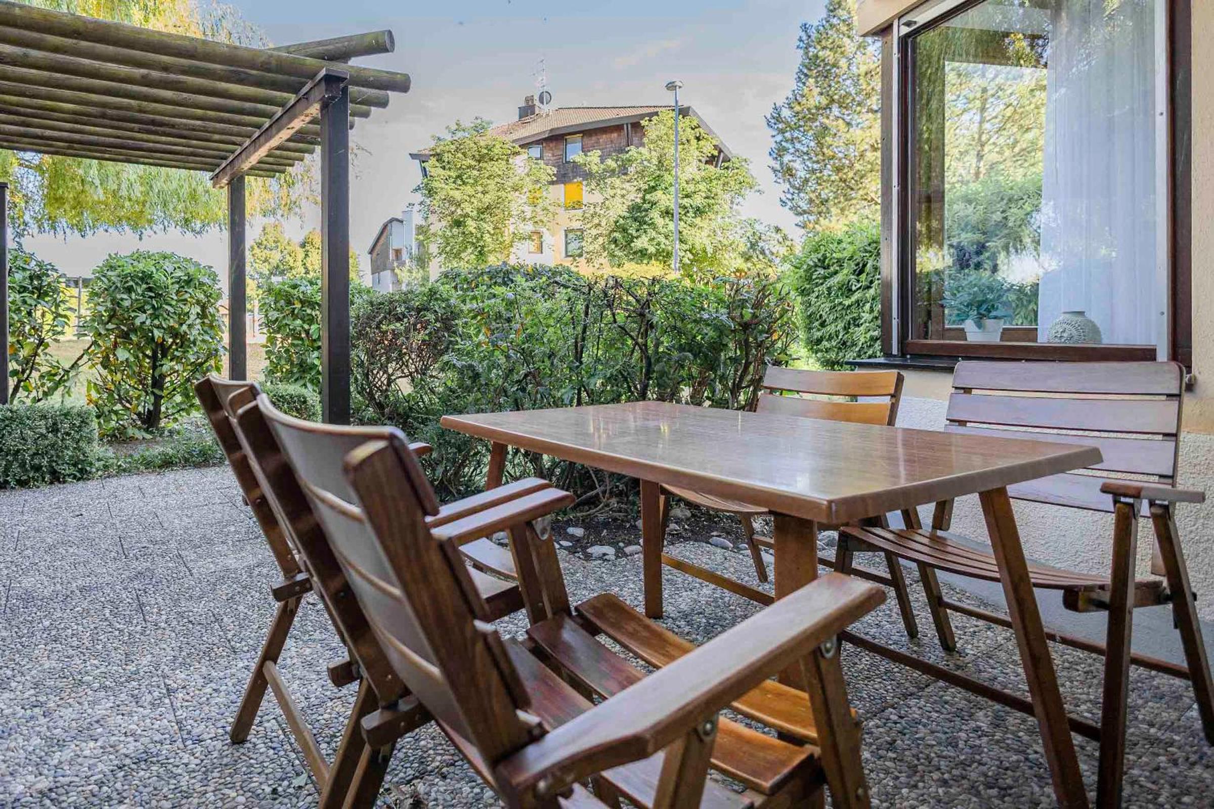 Ferienwohnpark Immenstaad am Bodensee Zwei-Zimmer-Apartment 53 01