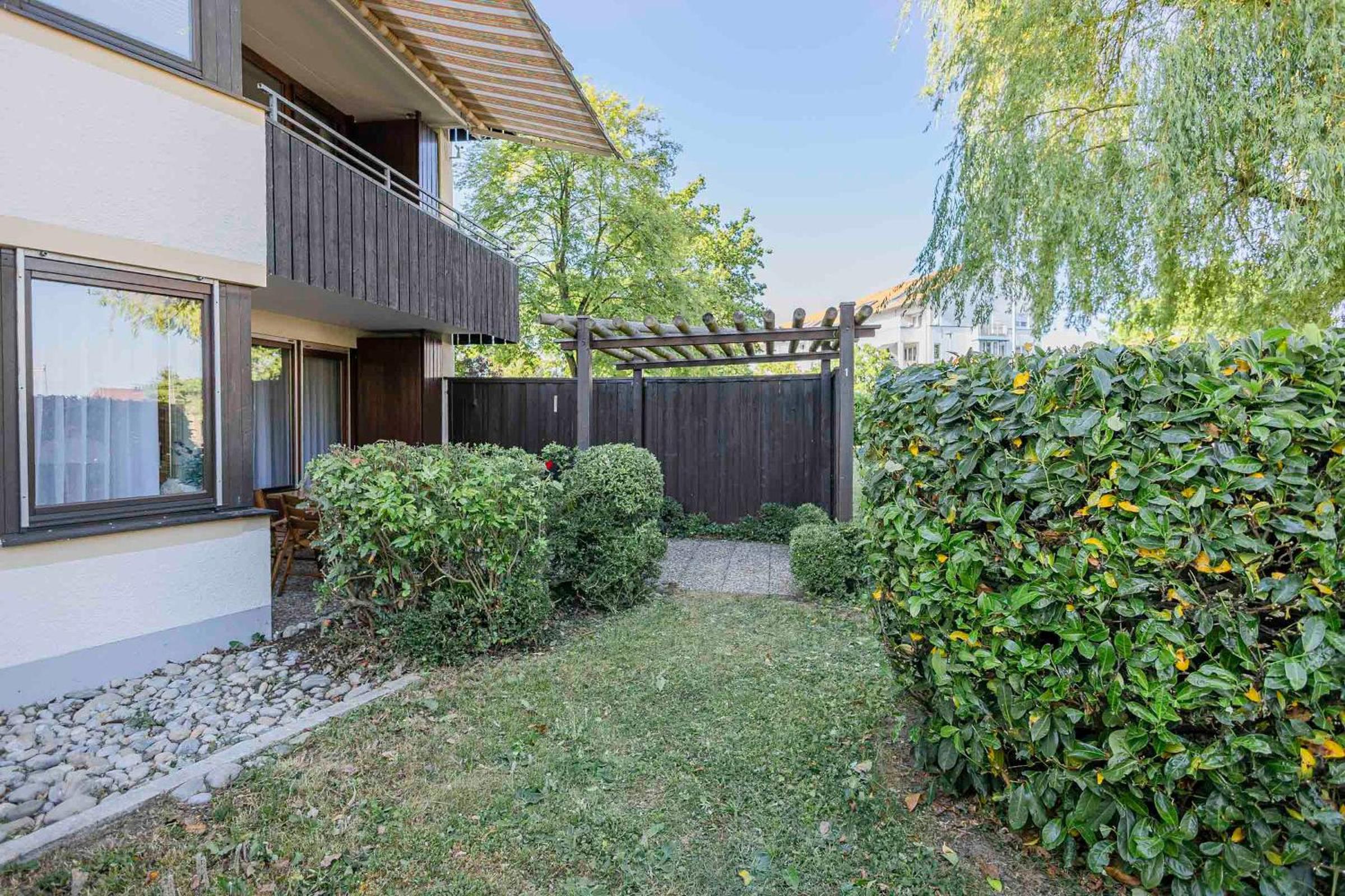 Ferienwohnpark Immenstaad am Bodensee Zwei-Zimmer-Apartment 53 01