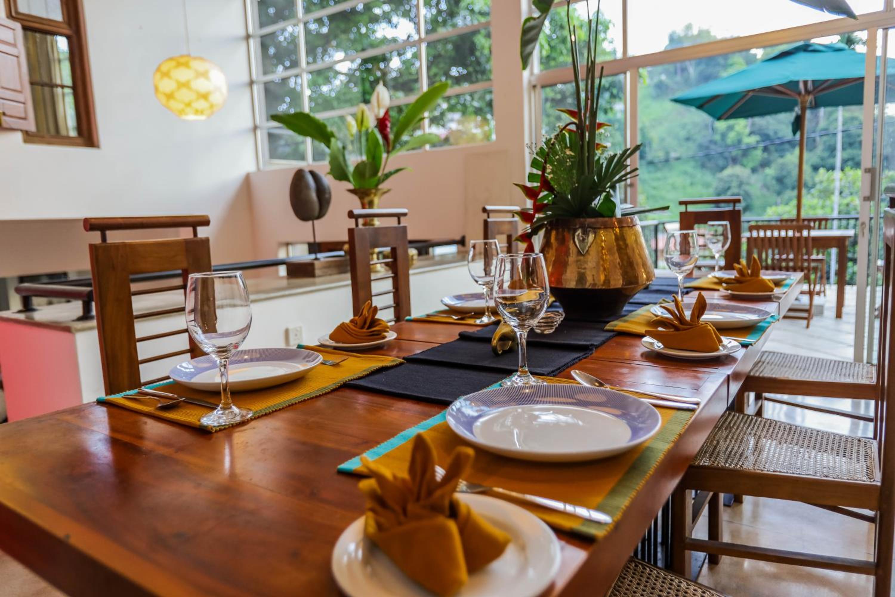 dining