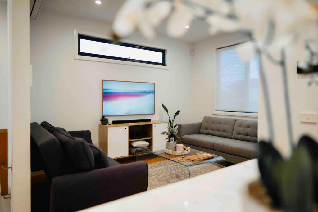 Inner-city Townhouse
