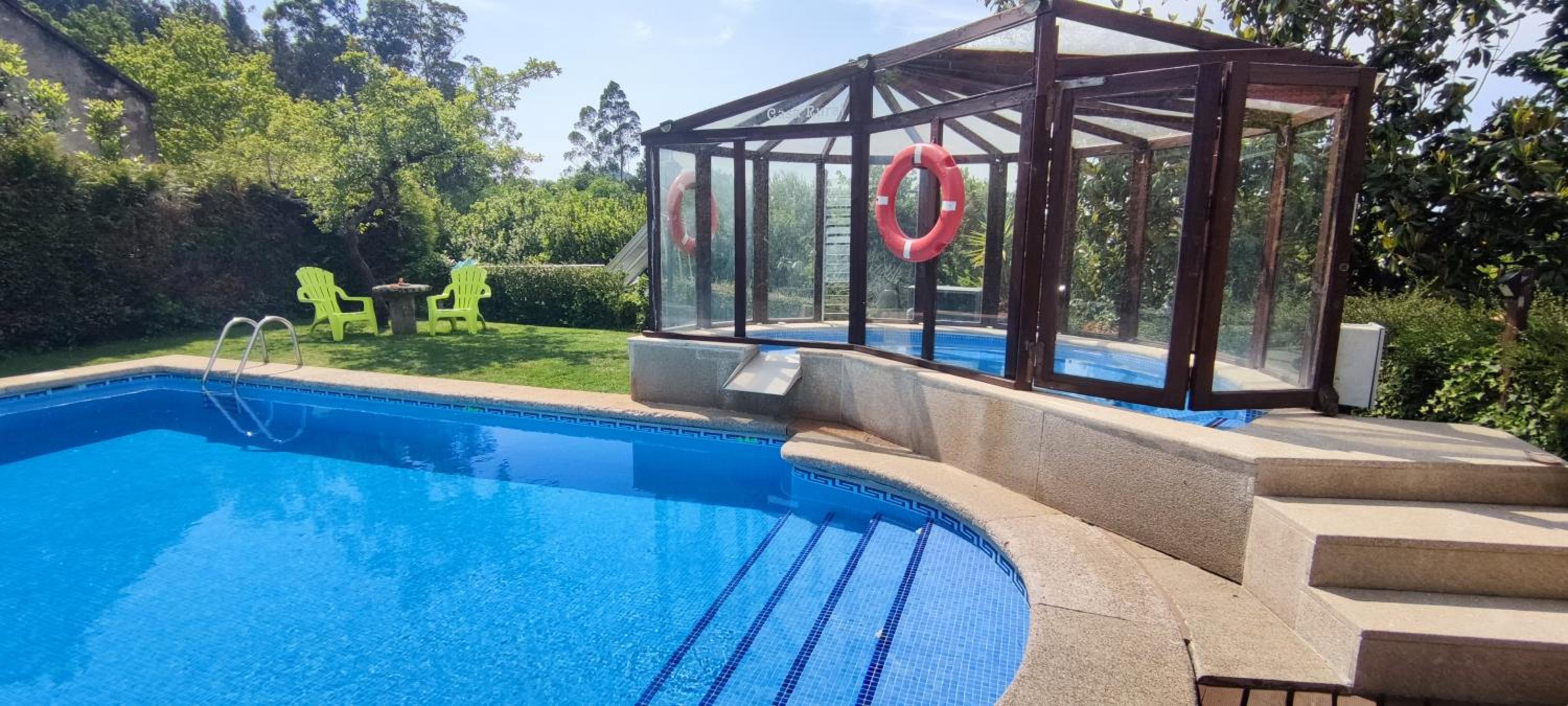 Casa Rural Os Carballos