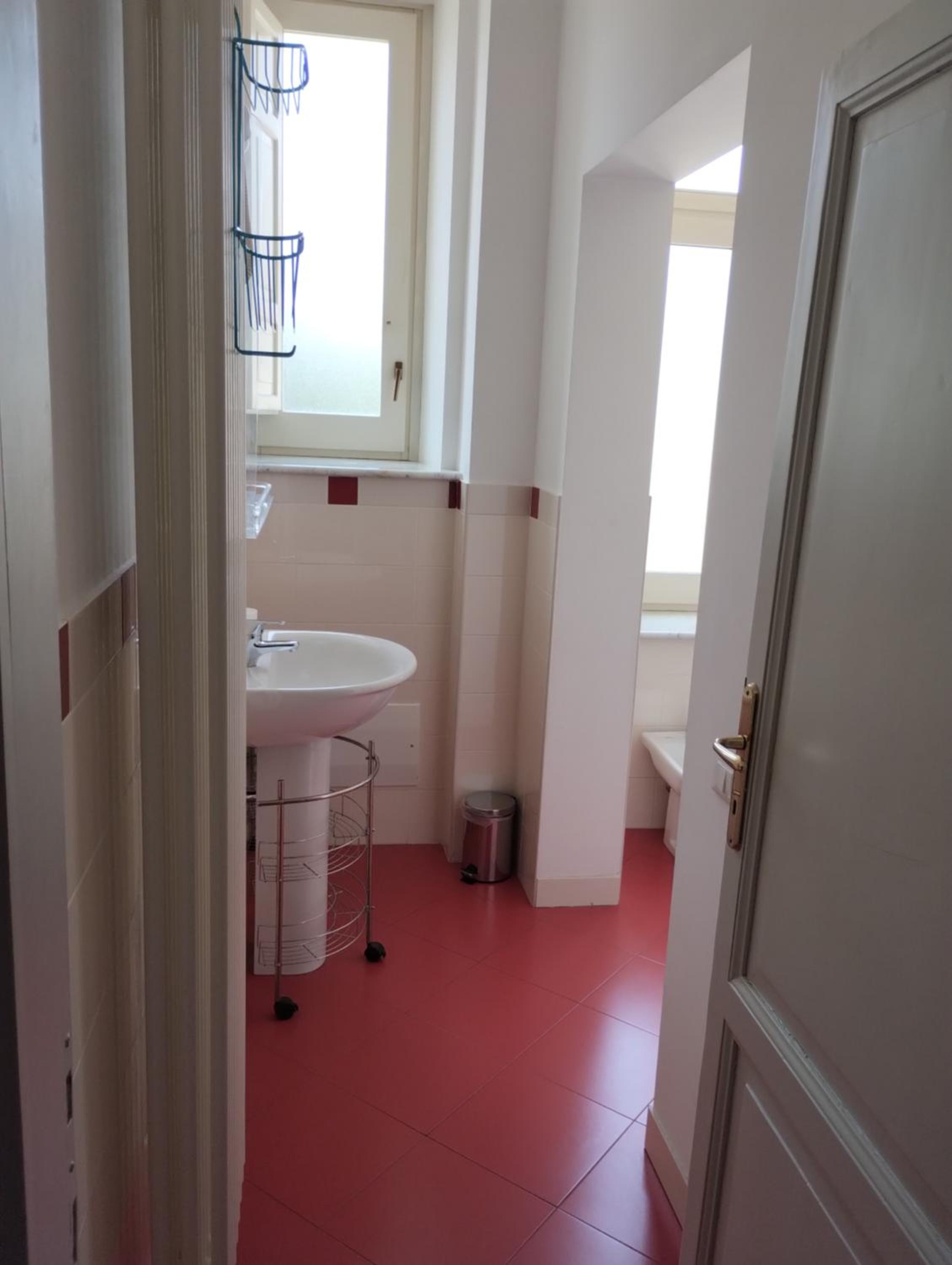 Garibaldi Guest House