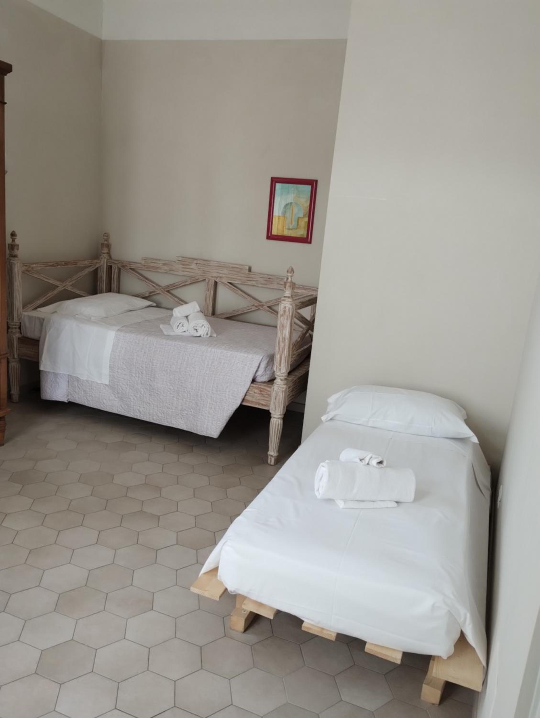 Garibaldi Guest House