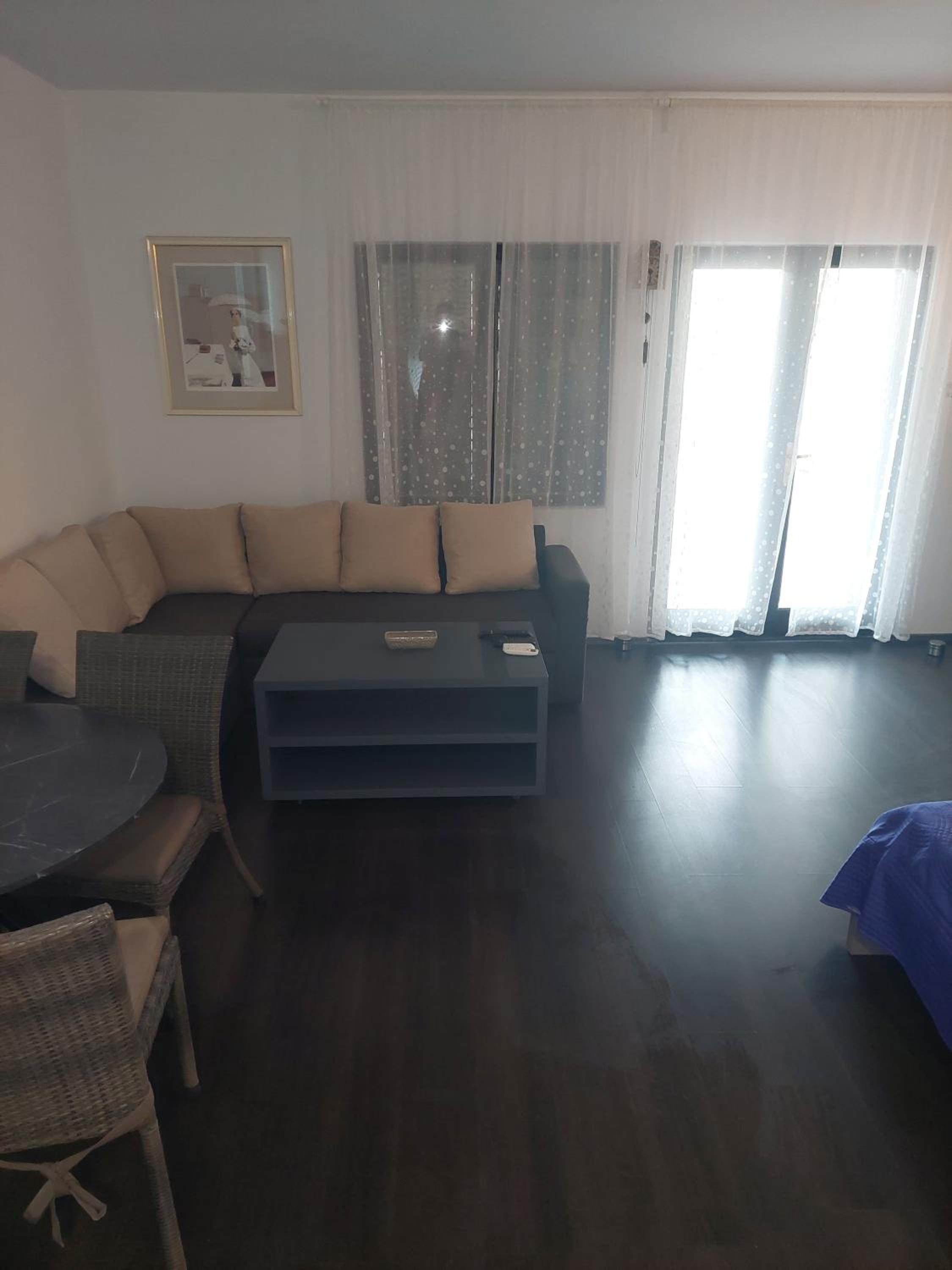 Apartment Rupena