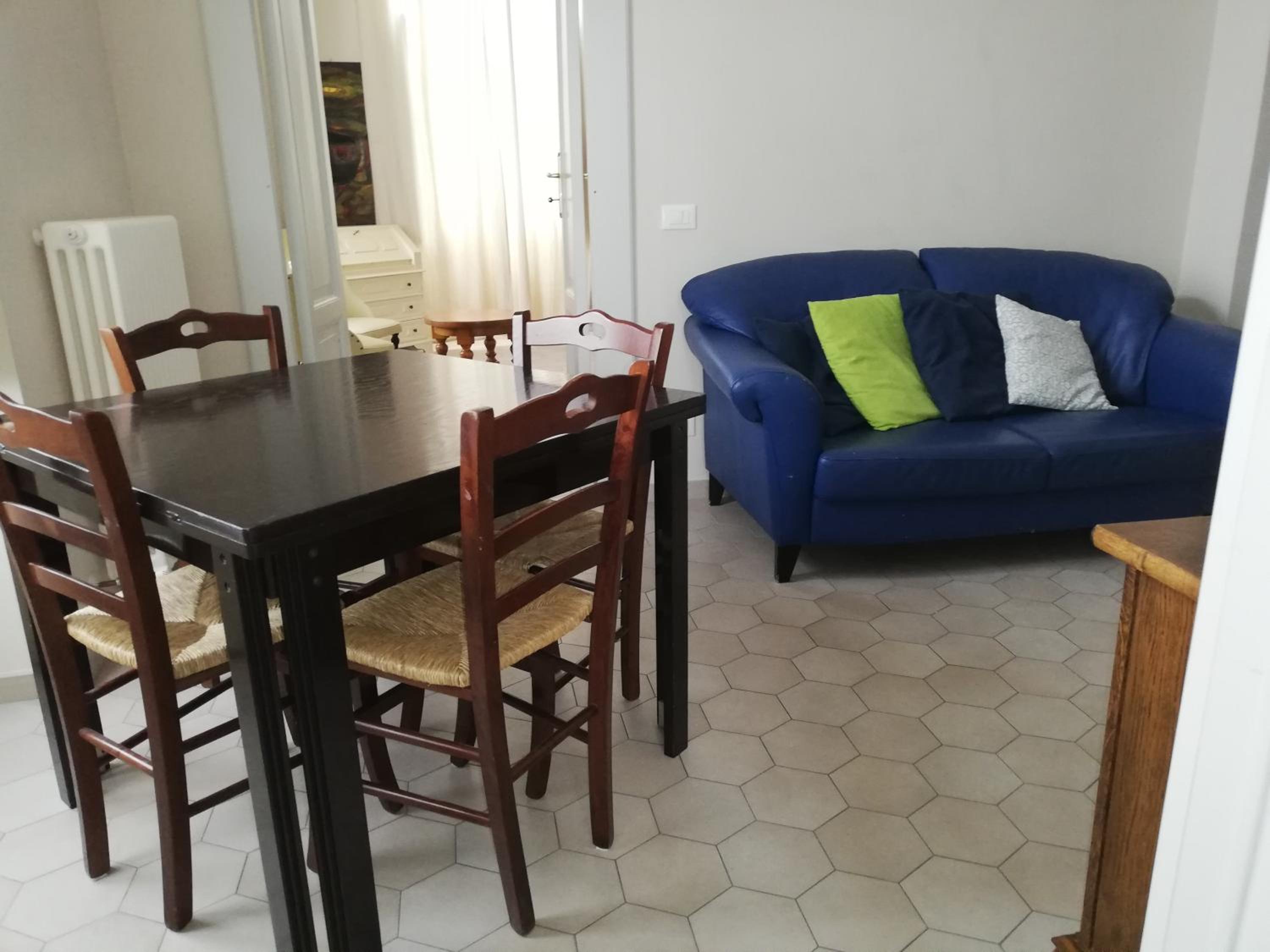 Garibaldi Guest House