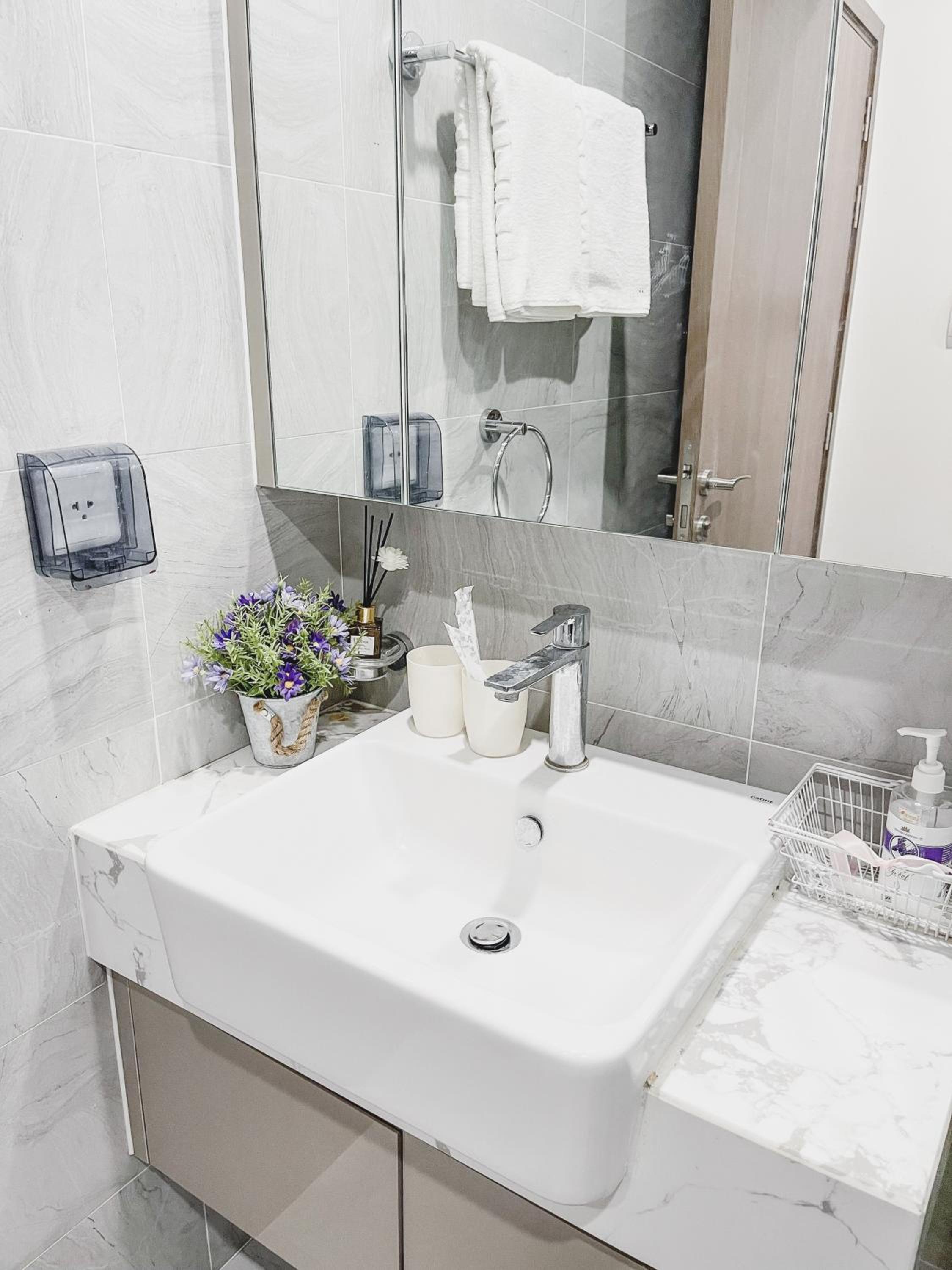 Apartment 1BR-FL24th-R105 Building-Vinhomes Ocean Park