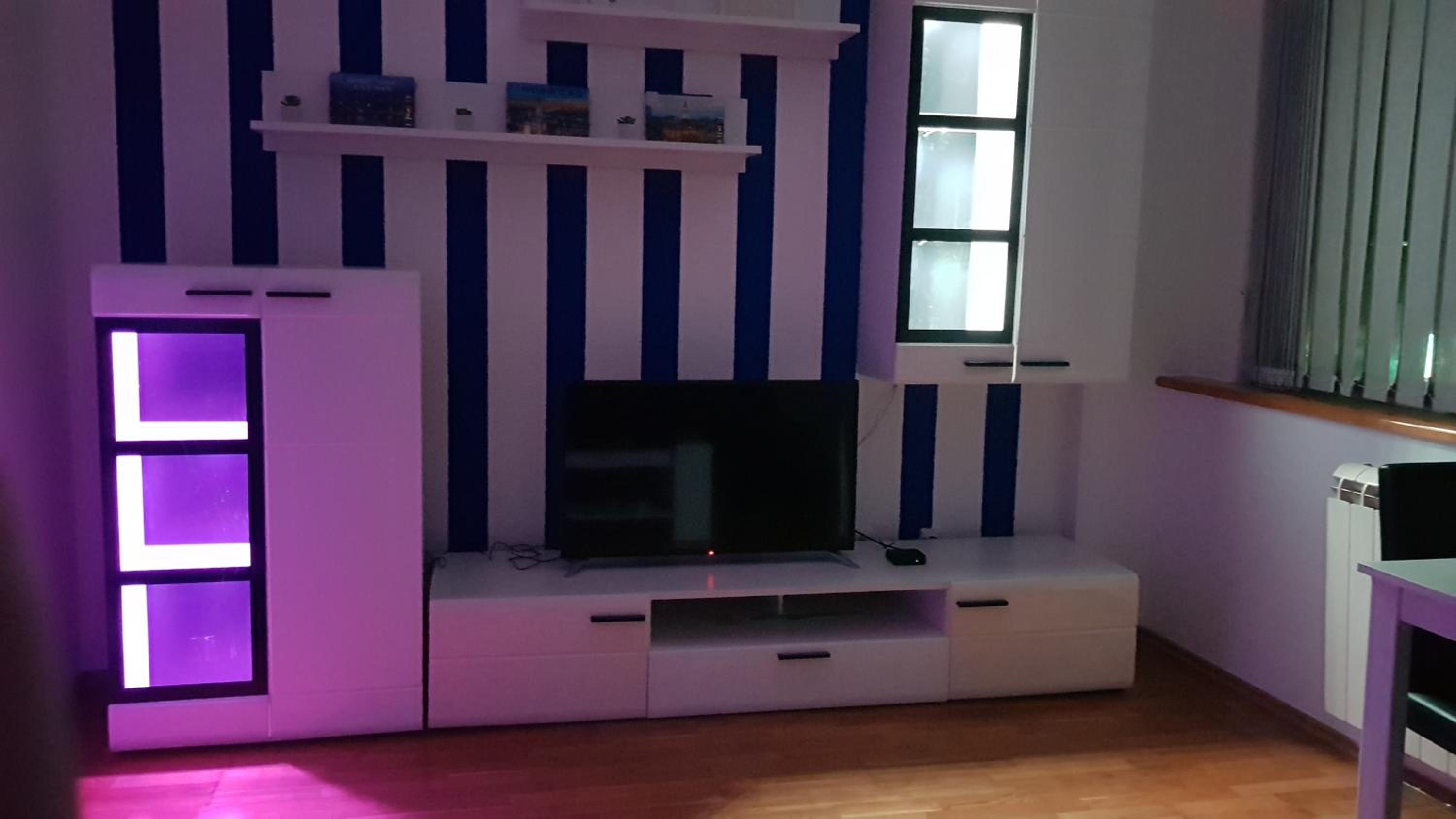 Central apartment with 24-7 building security view 5
