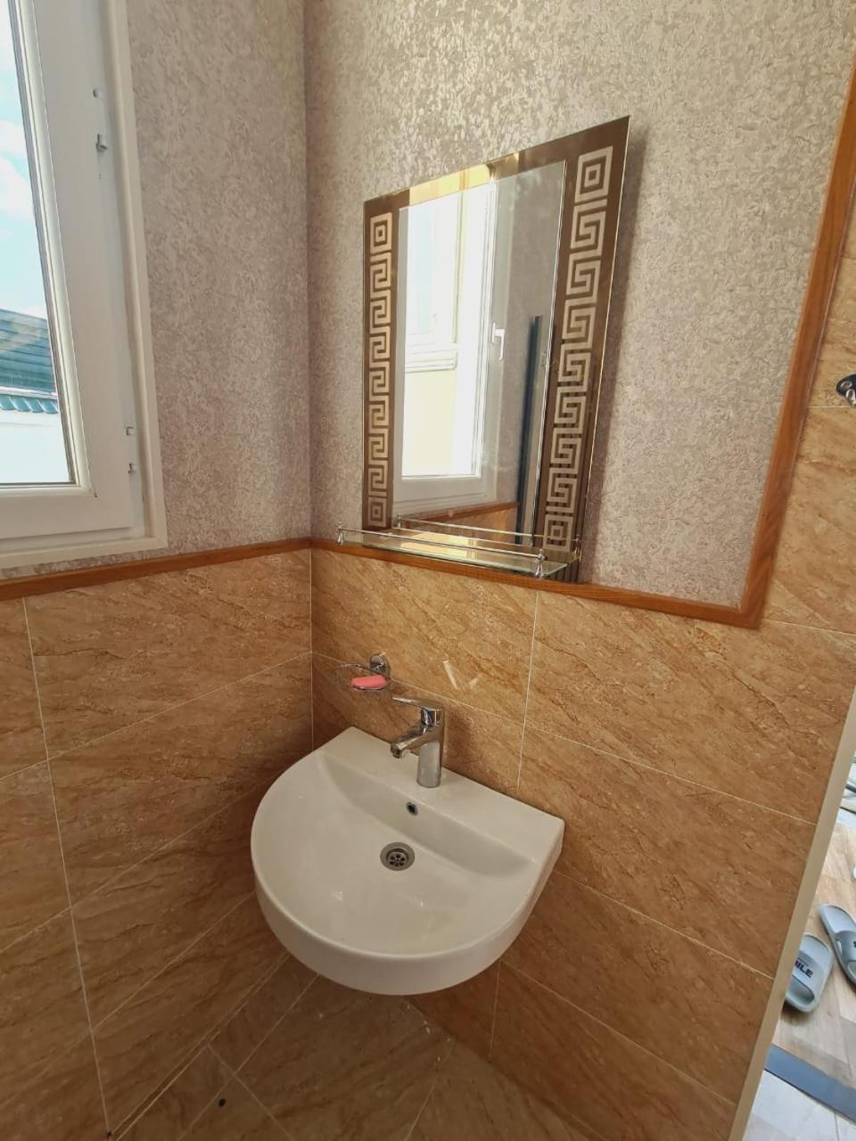 Yasin White villa