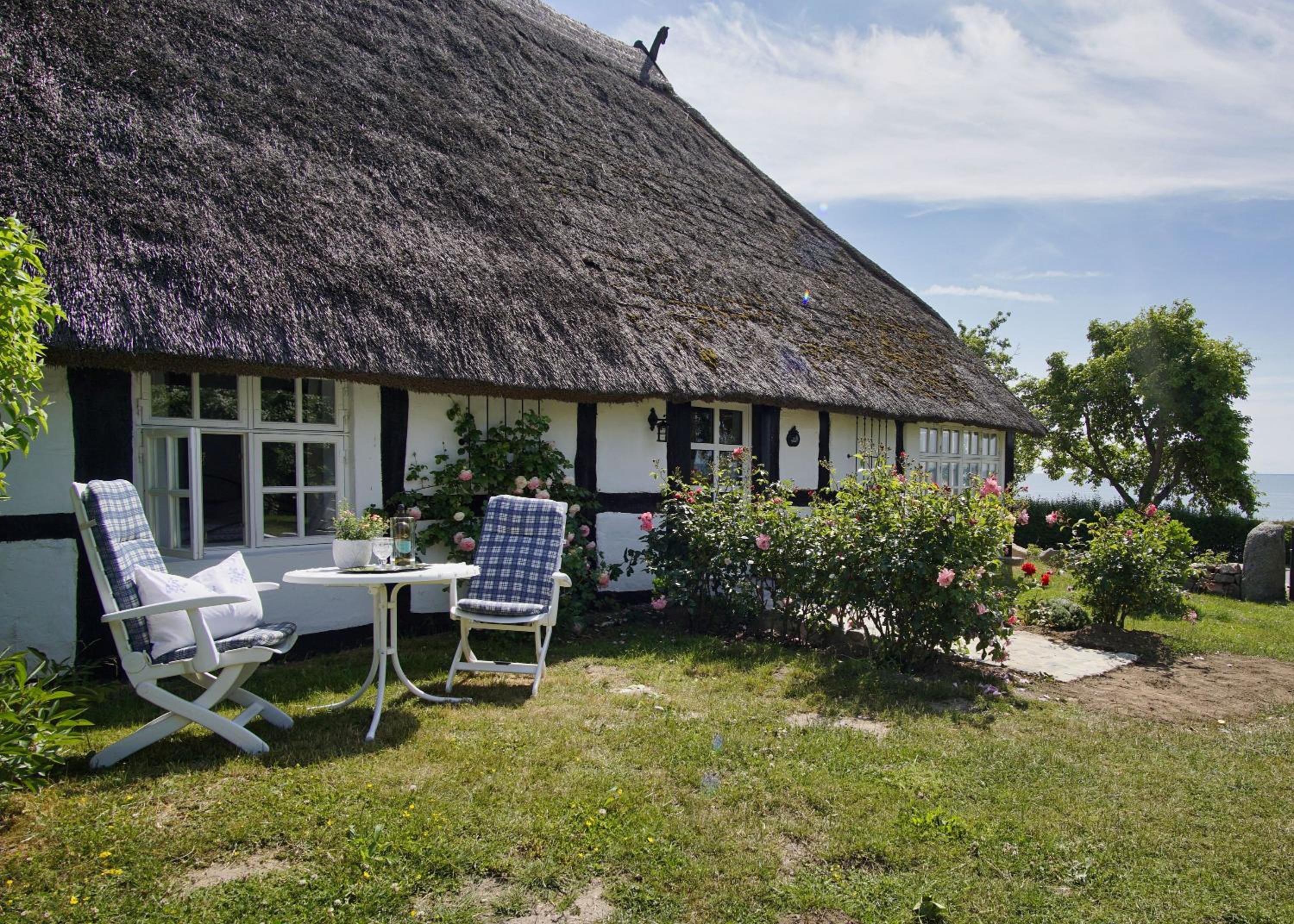 strandnahe Idylle am Meer, private Badestelle, Strandkorb - Gutshof Ostseeblick