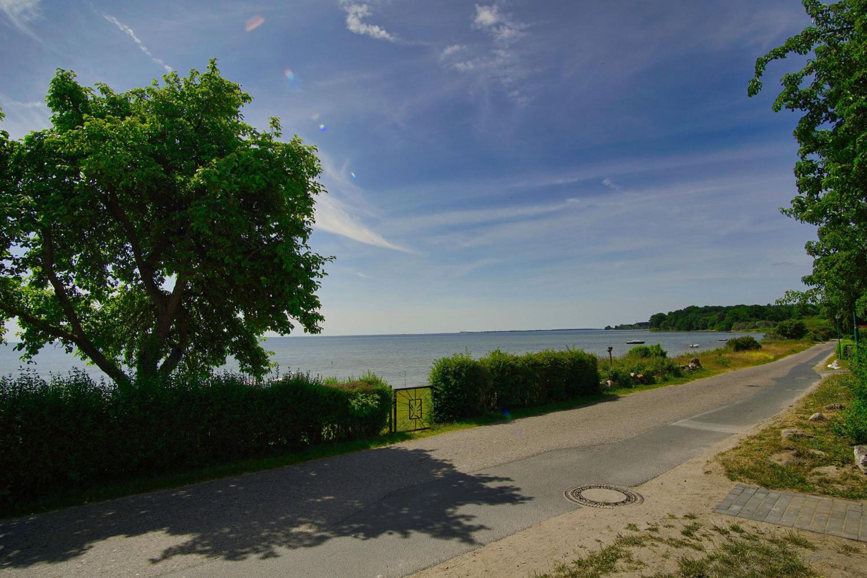 strandnahe Idylle am Meer, private Badestelle, Strandkorb - Gutshof Ostseeblick