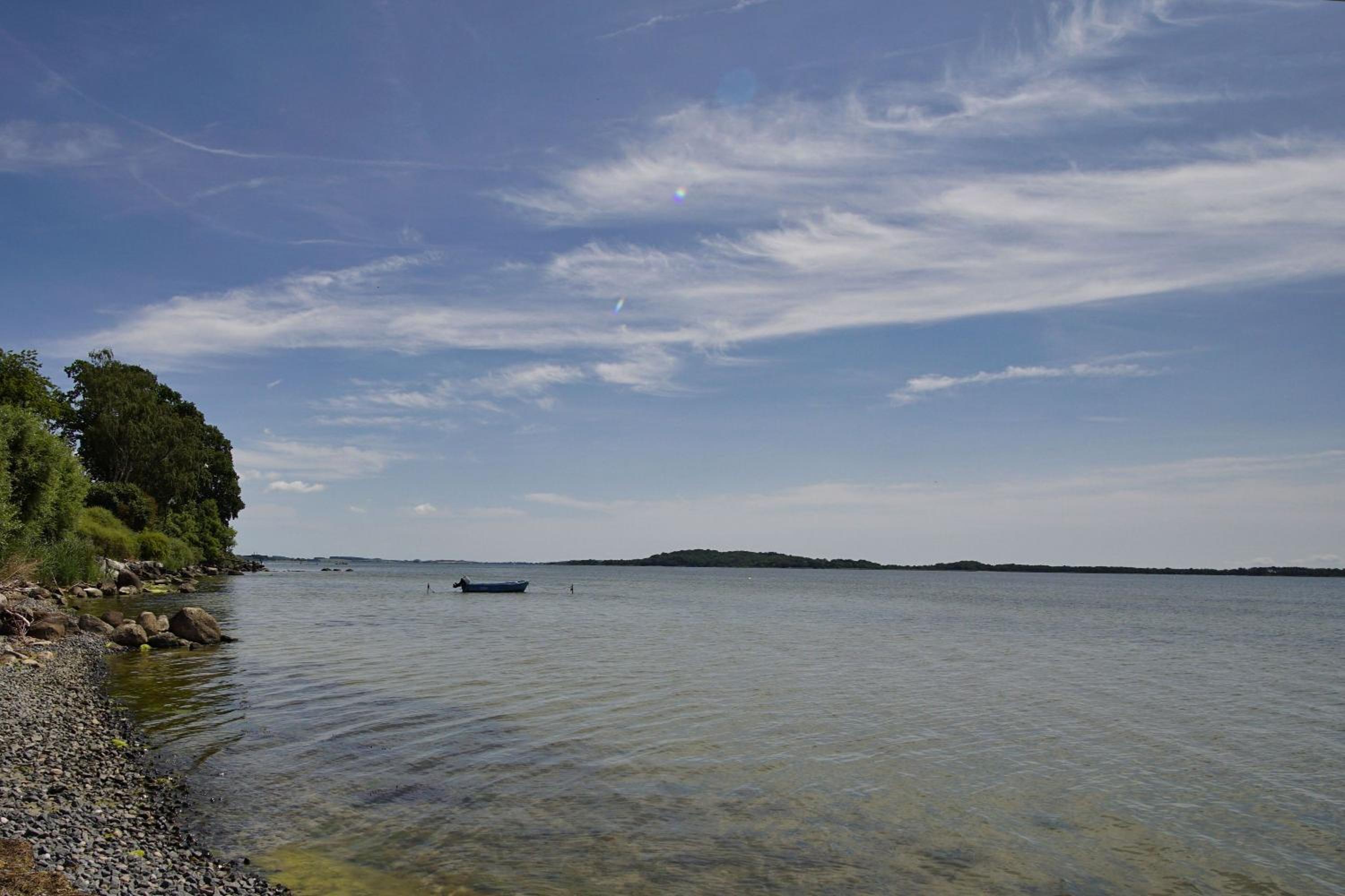 strandnahe Idylle am Meer, private Badestelle, Strandkorb - Gutshof Ostseeblick