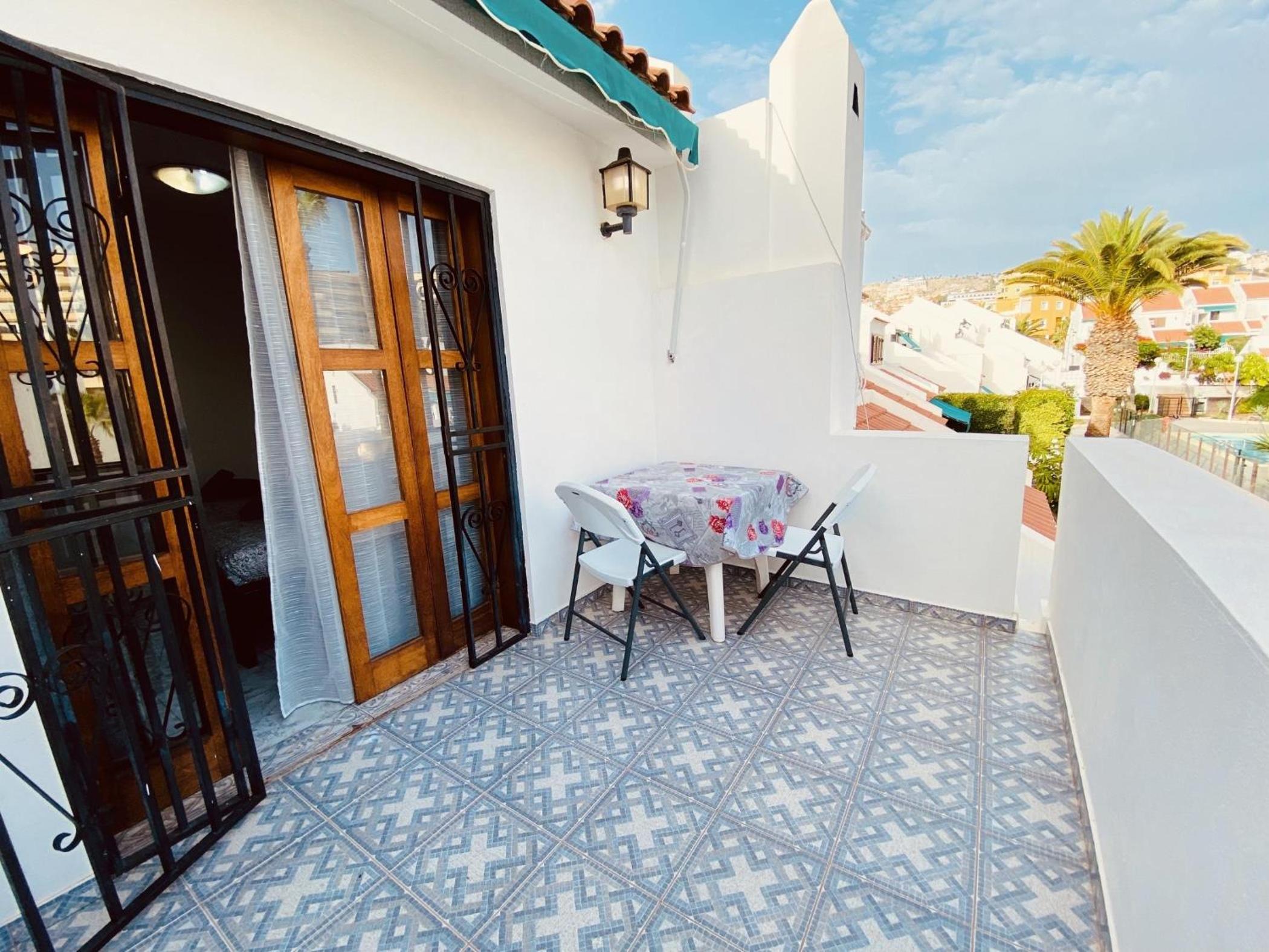 Sunshine holiday house