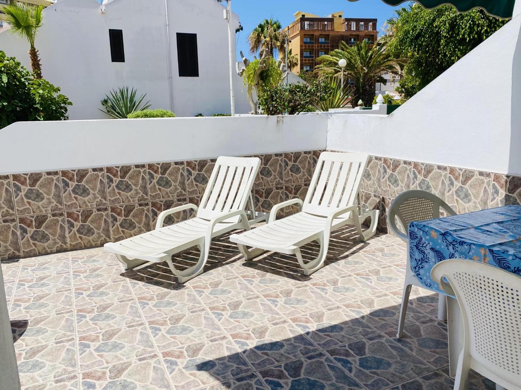 Sunshine holiday house