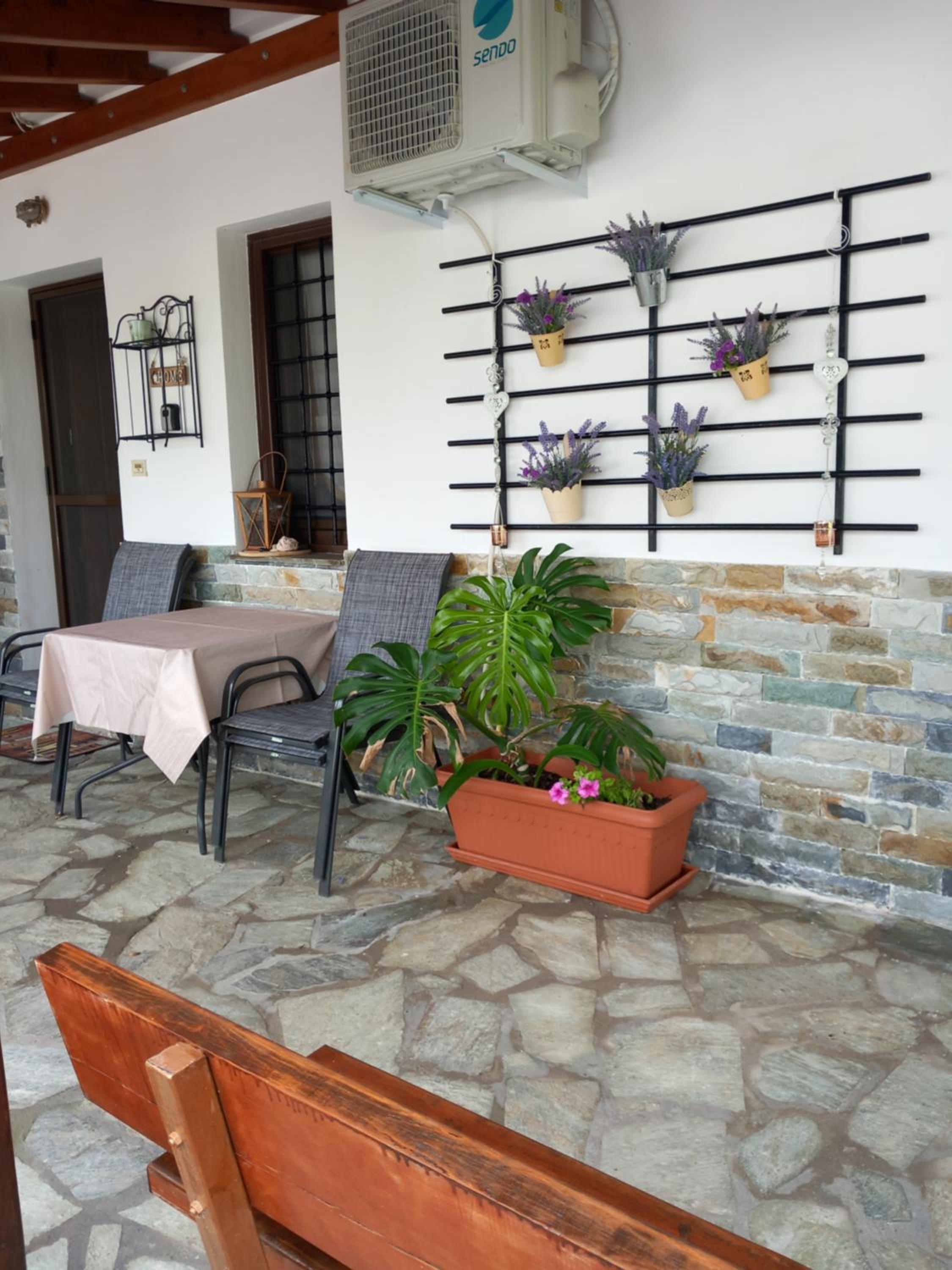 Poly's Sea Side House view 2