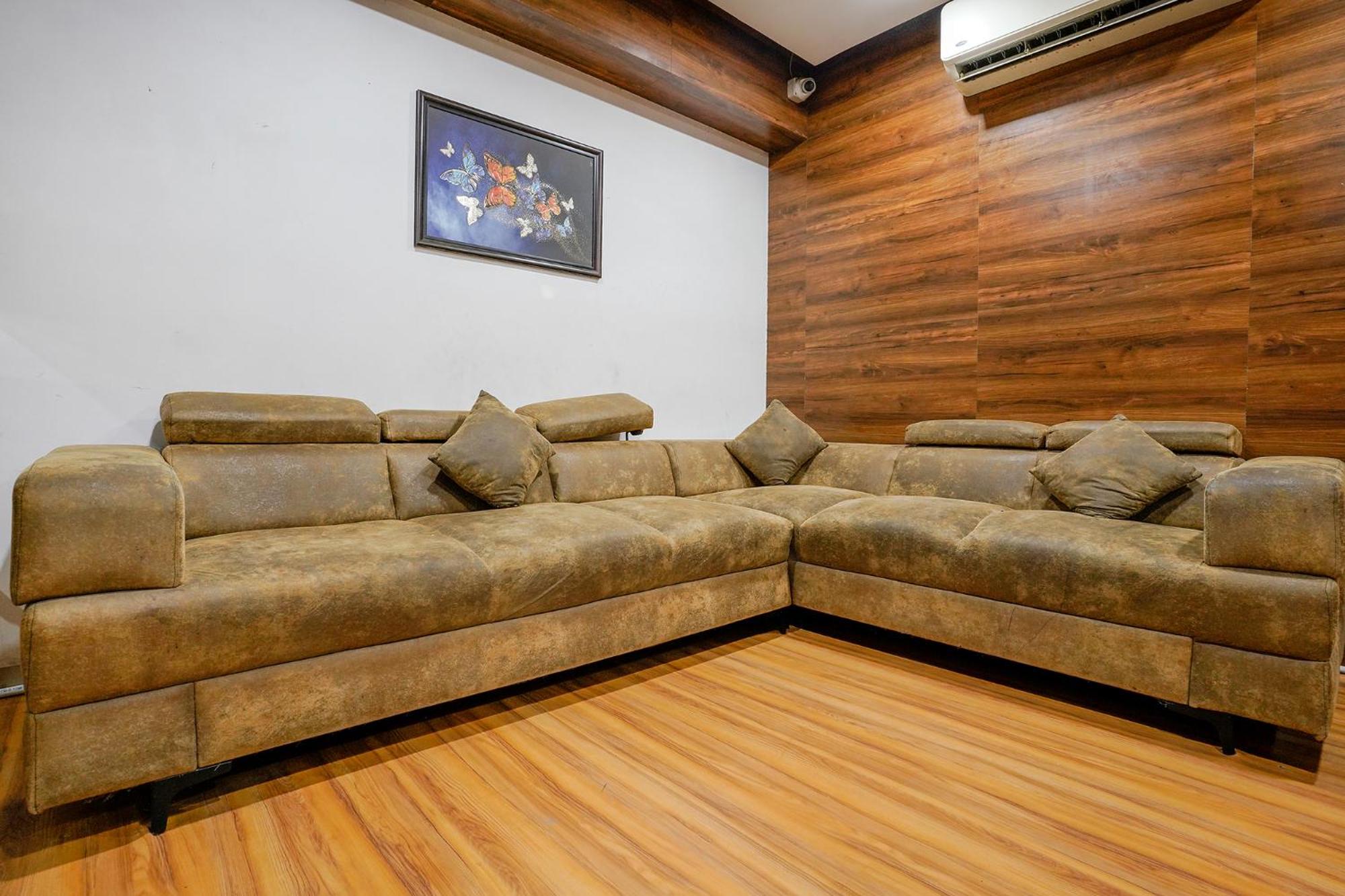 Photo 9