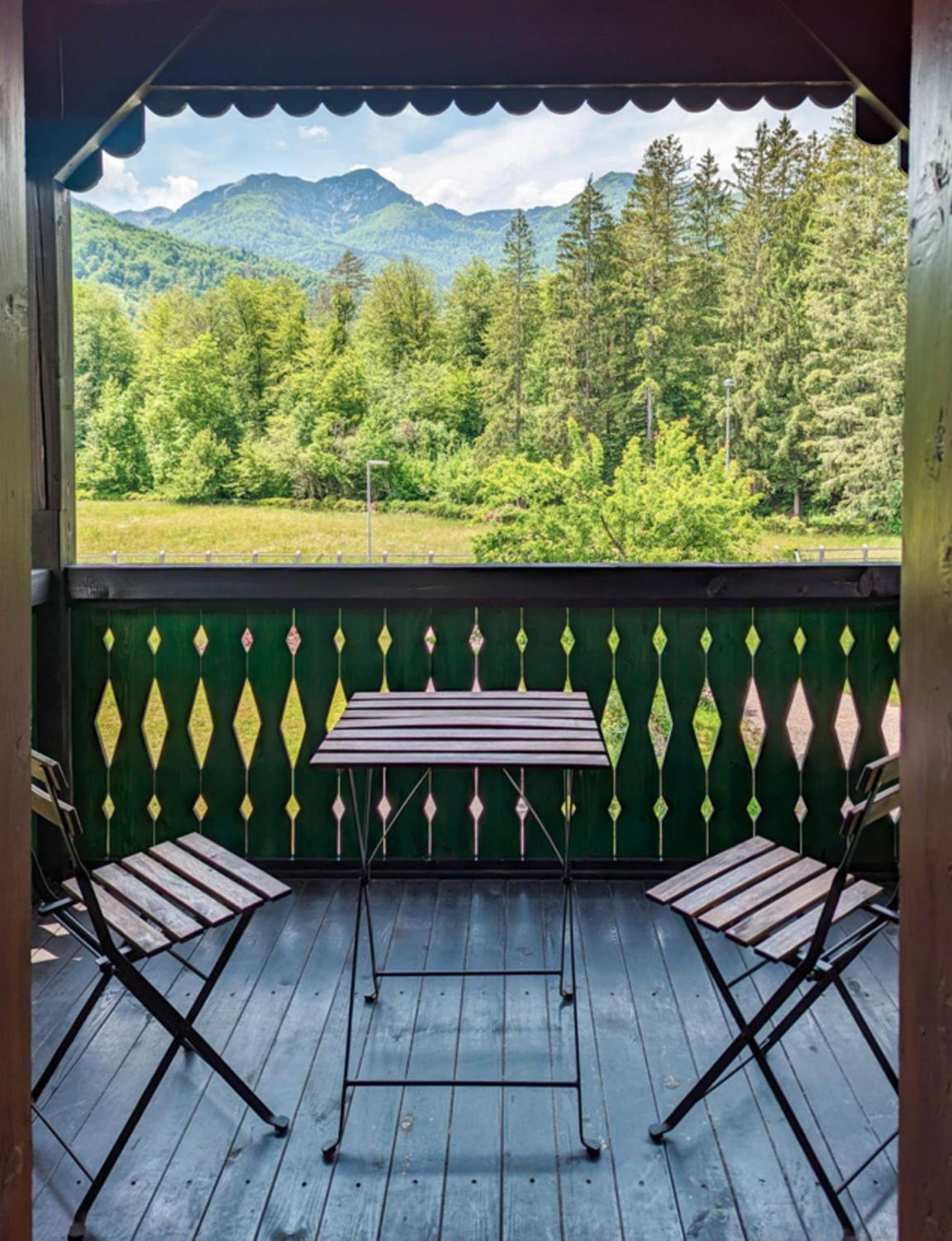 Riverview Lodge