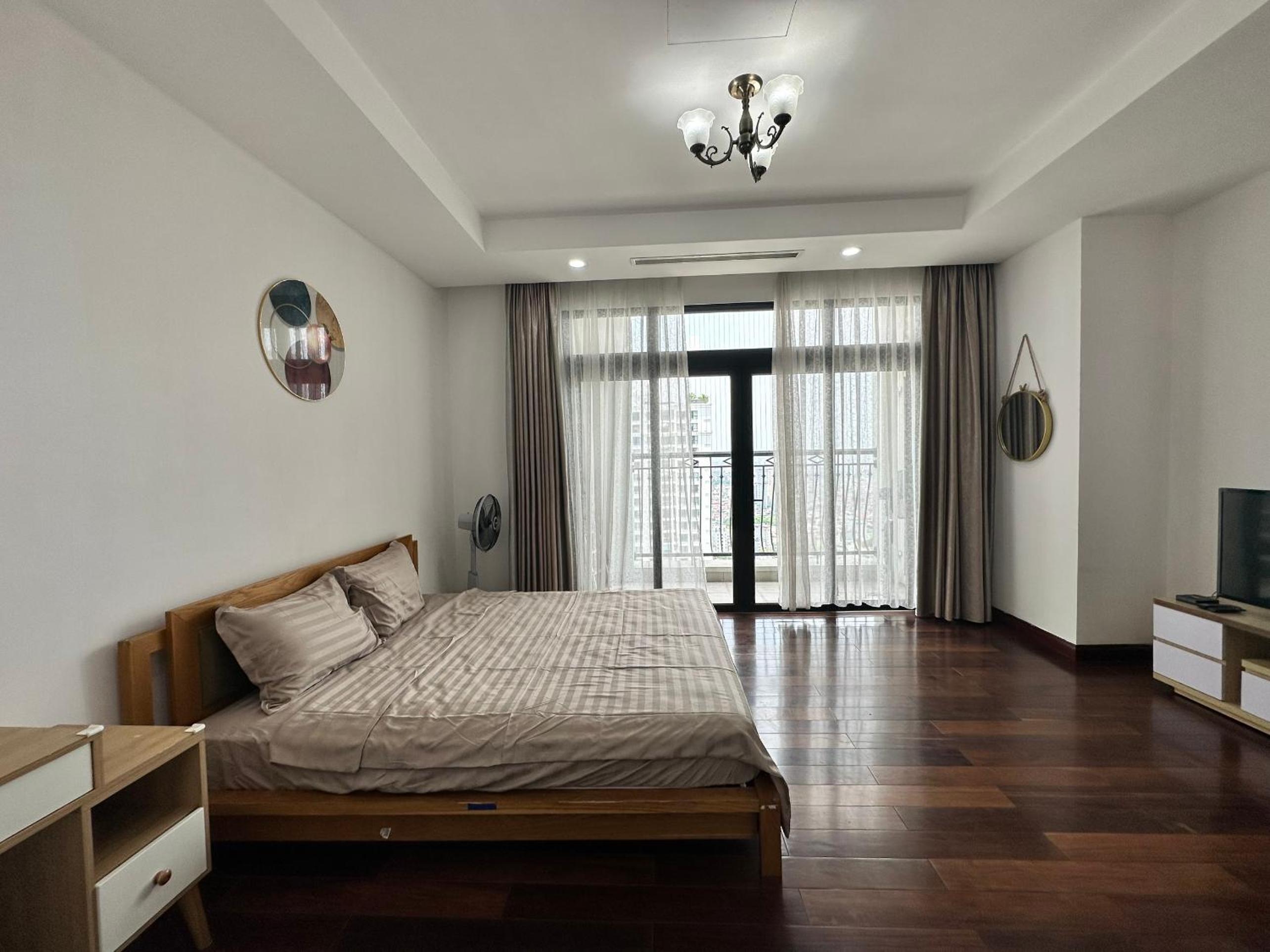 Paradise Home Royal City