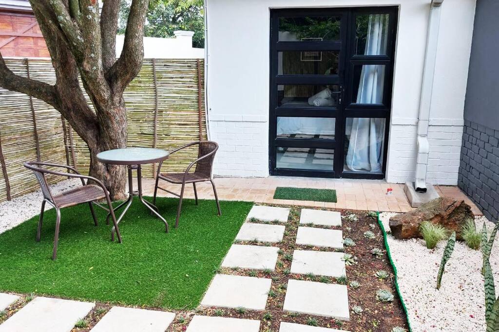 Modern, cozy private studio with garden, self check-in