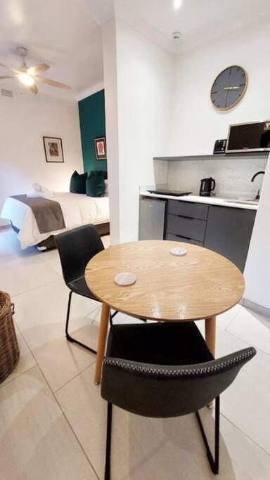 Modern, cozy private studio with garden, self check-in