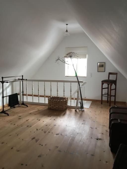 Zauberhaftes englisches Cottage am Gutshaus