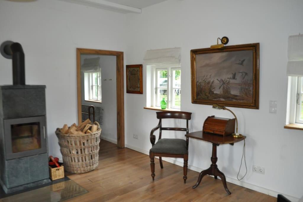 Zauberhaftes englisches Cottage am Gutshaus