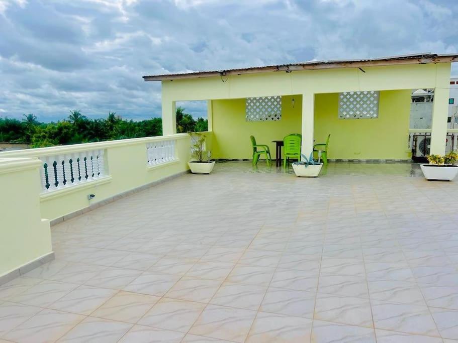 Belle villa avec rooftop sur la plage